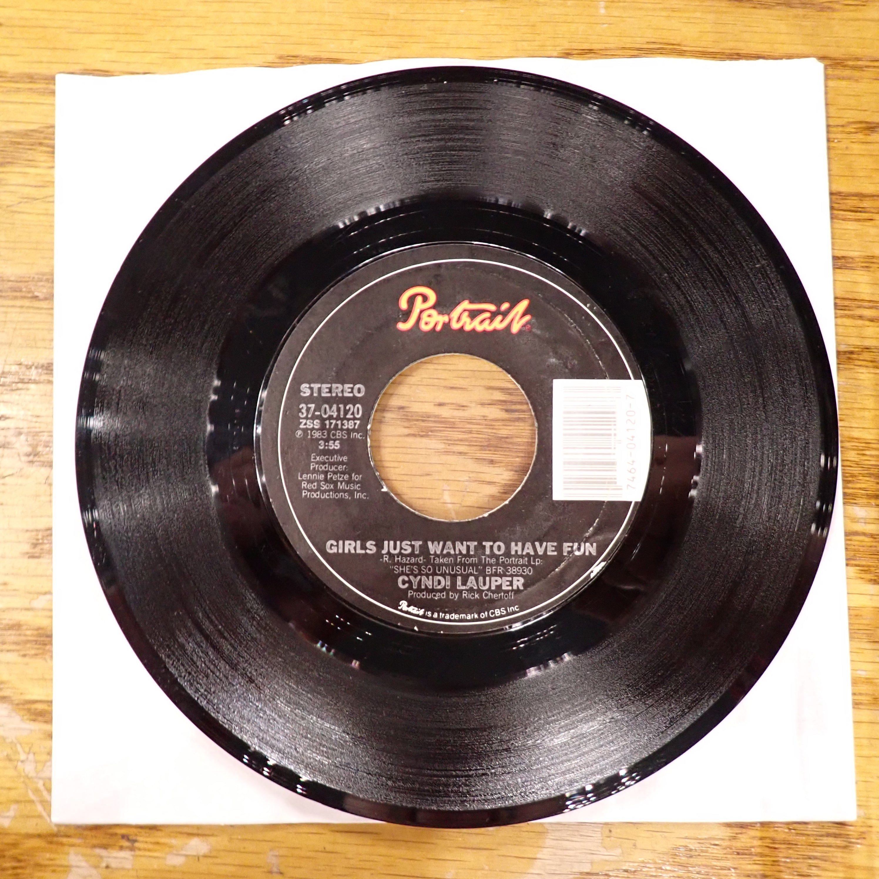 Cyndi Lauper - Girls Just Wanna Have Fun/Right Track Wrong Train
