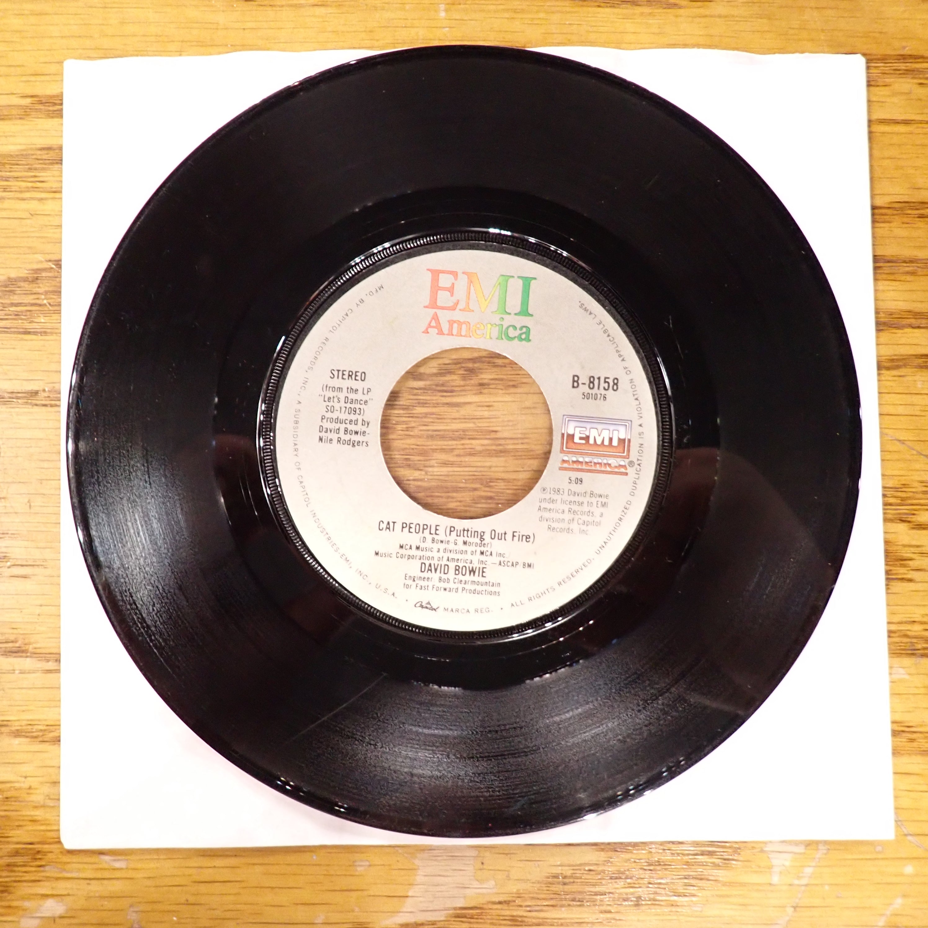 David Bowie - Let's Dance/Cat People (Putting Out Fire)