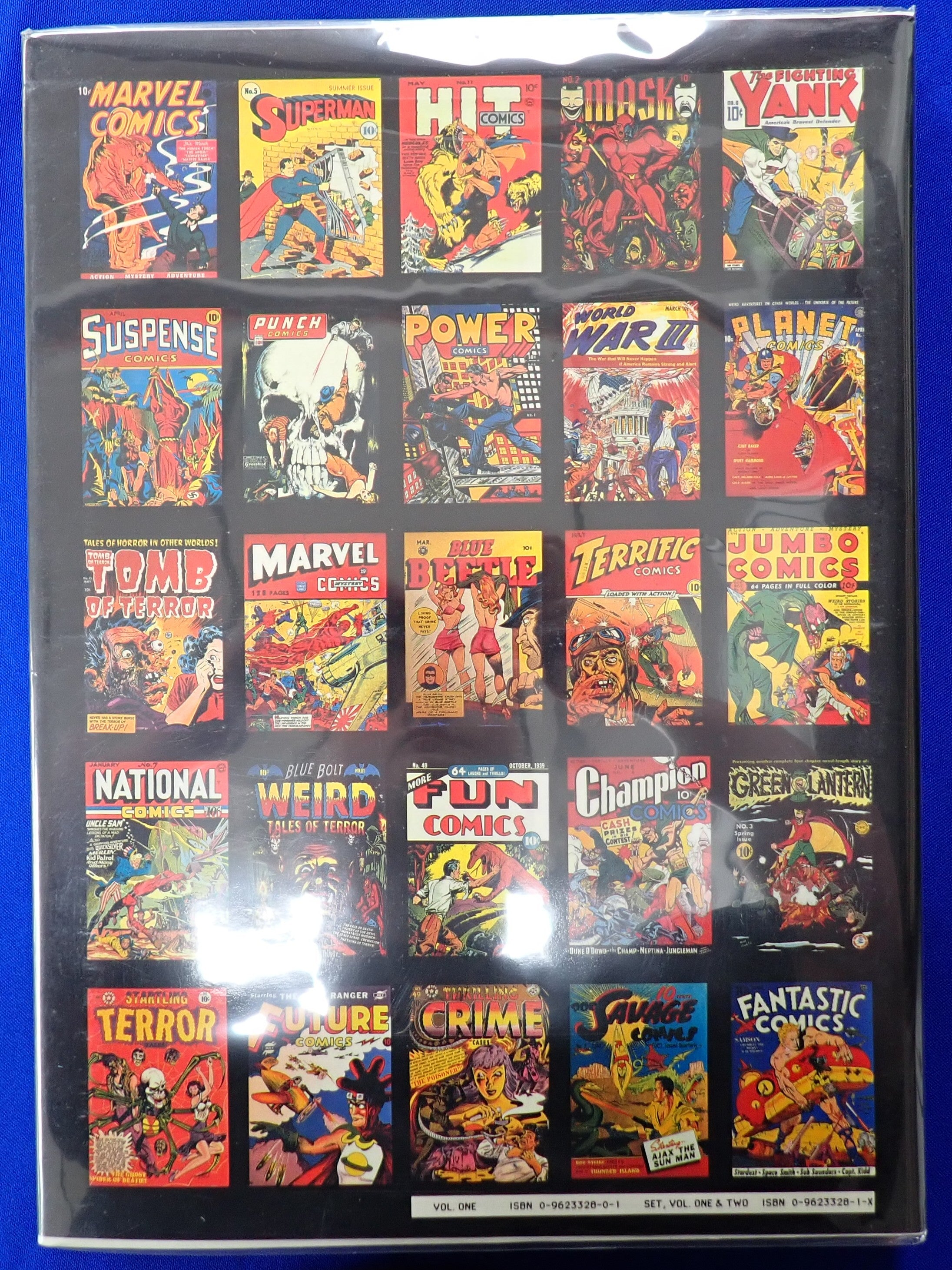 Photo-Journal Guide to Comic Books (A-J) & (K-Z) Set (Pre-Owned)