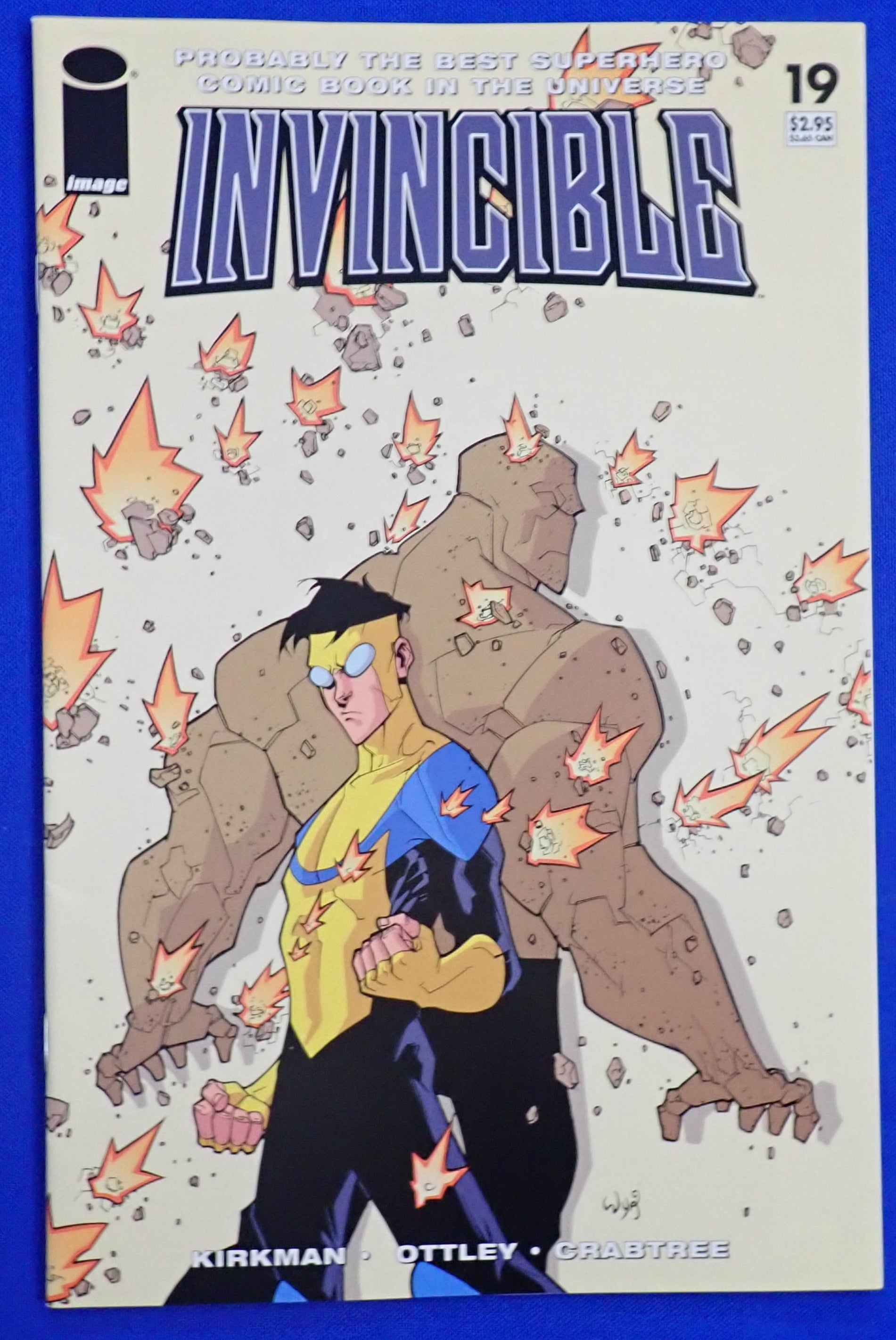 Invincible #19 (2004) - VF+ (8.5) - 1st Battle Beast