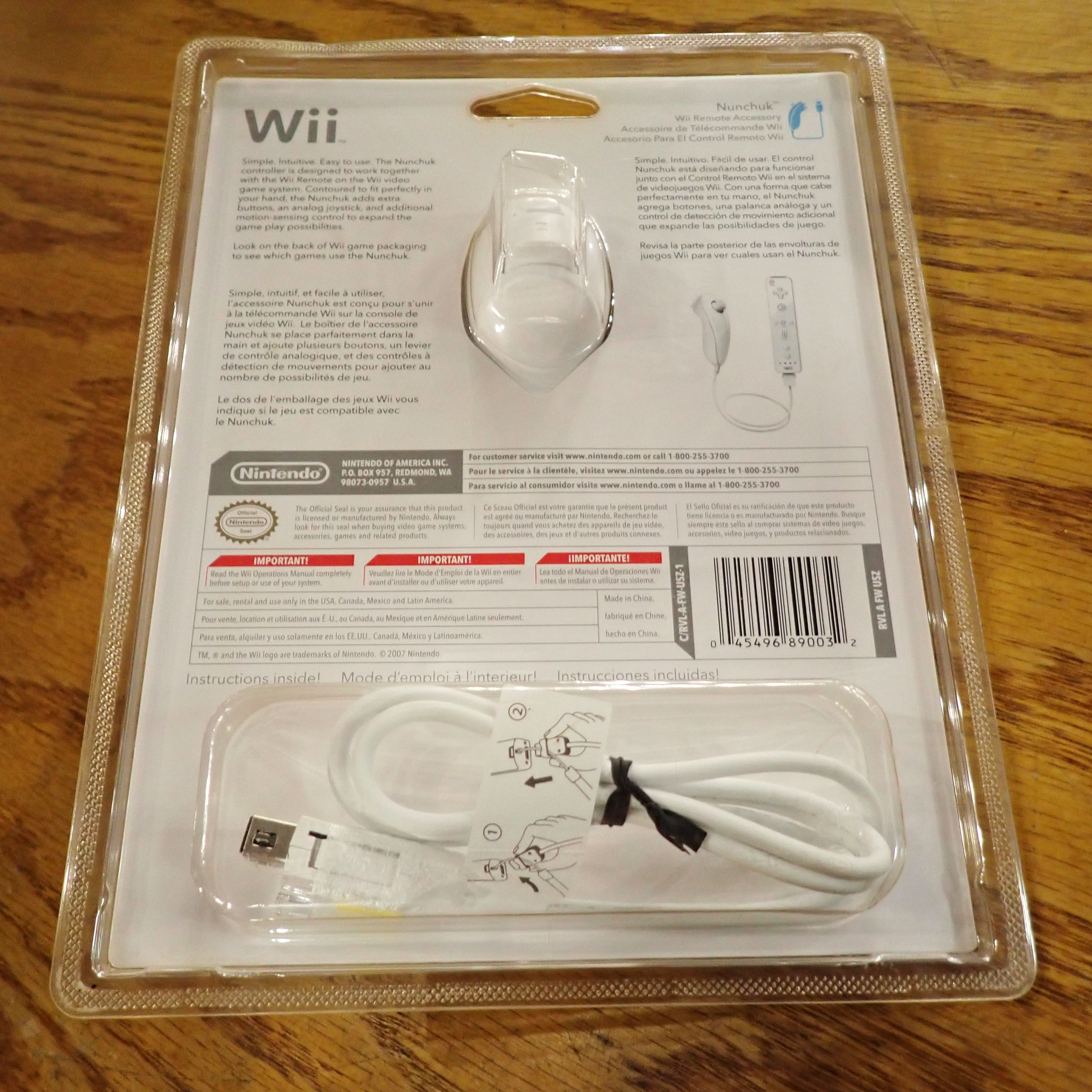 Wii Nunchuk(sealed)