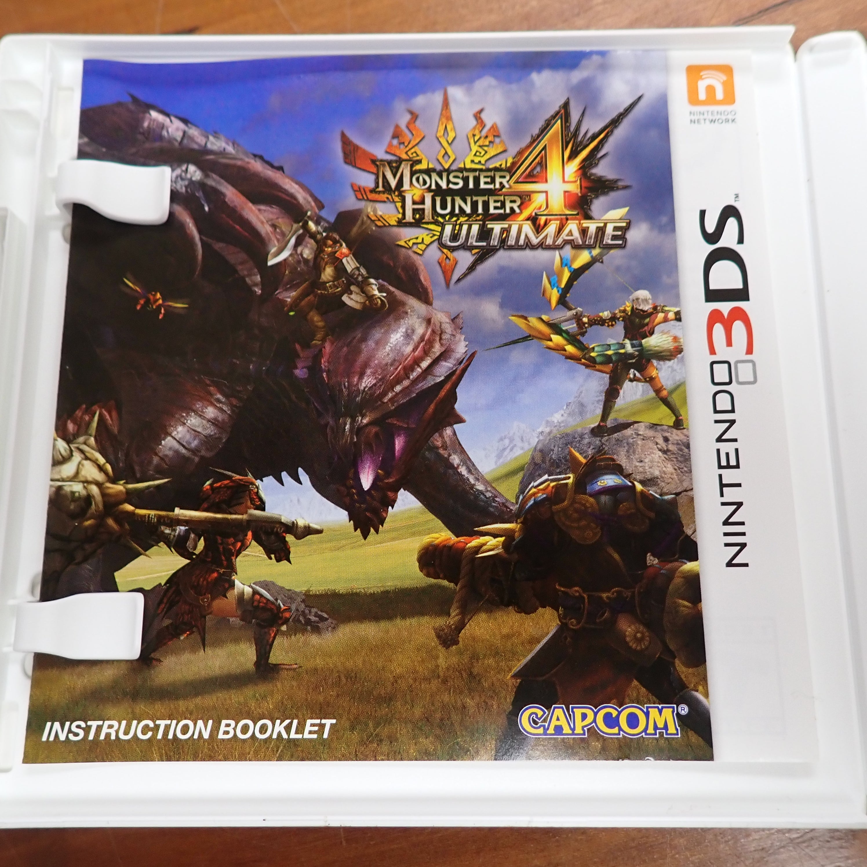 Monster Hunter 4 Ultimate - 3DS