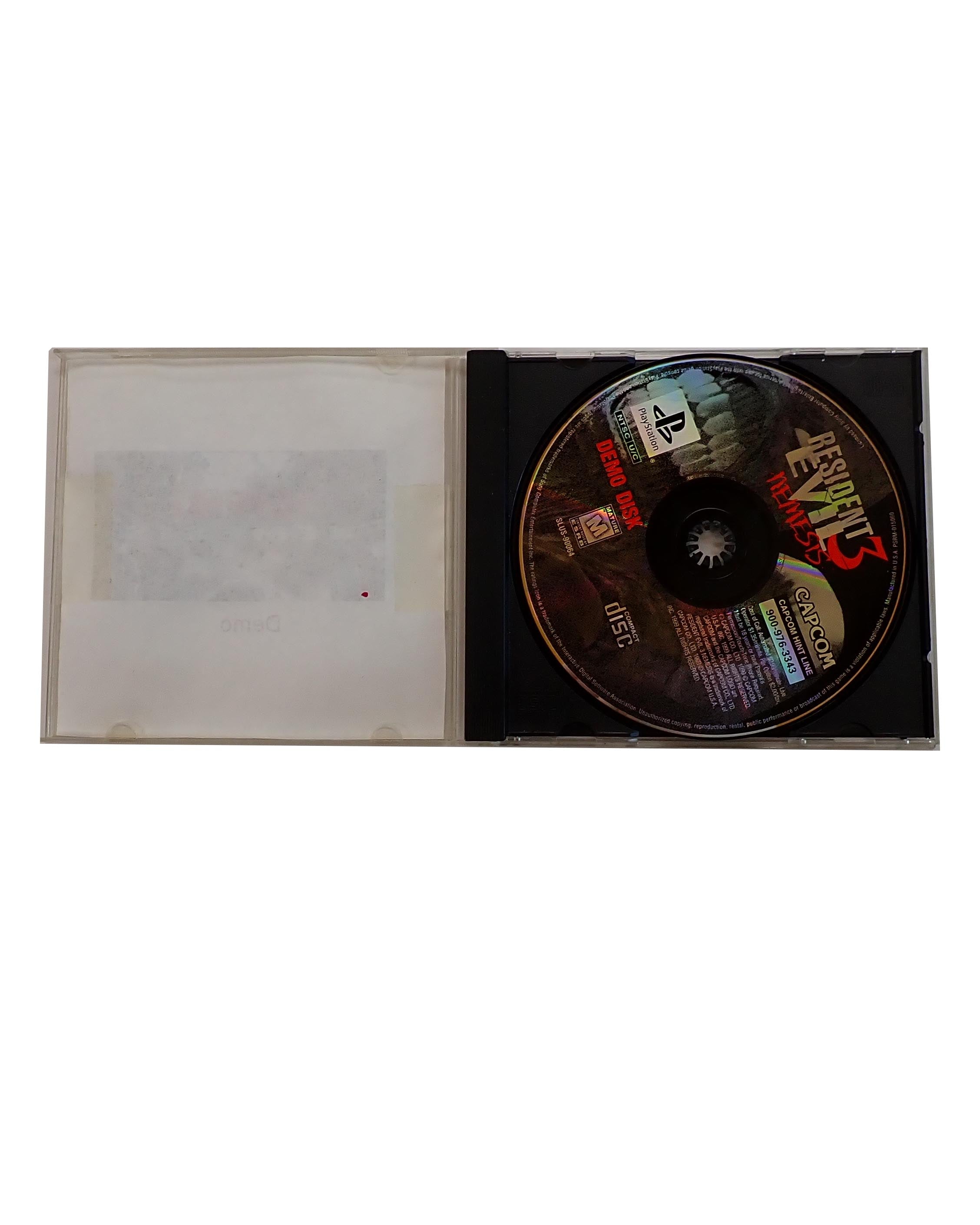 Dino Crisis [Includes Resident Evil 3 Demo Disc] - PS1