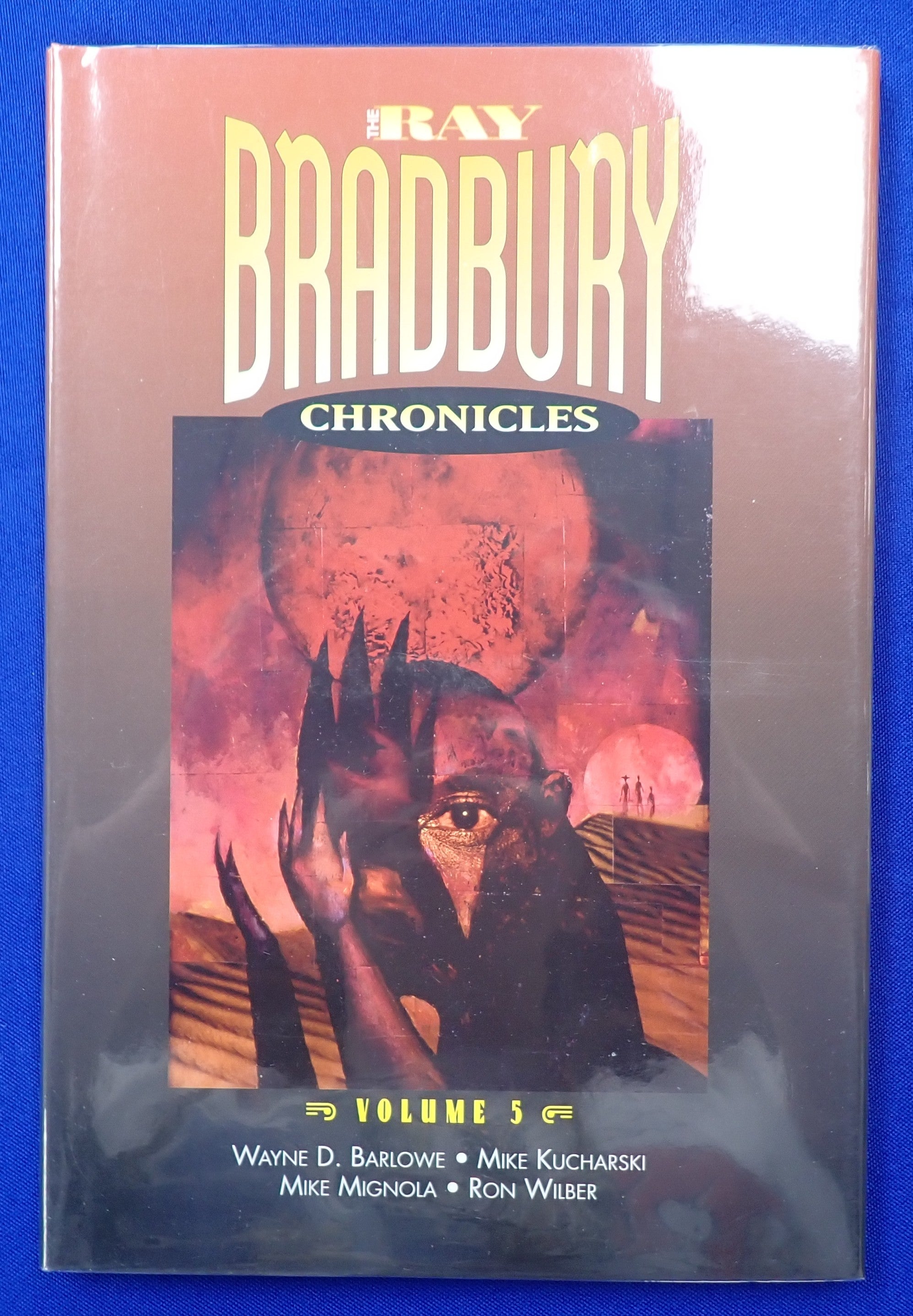 The Ray Bradbury Chronicles 5 - Hardcover (Pre-Owned)