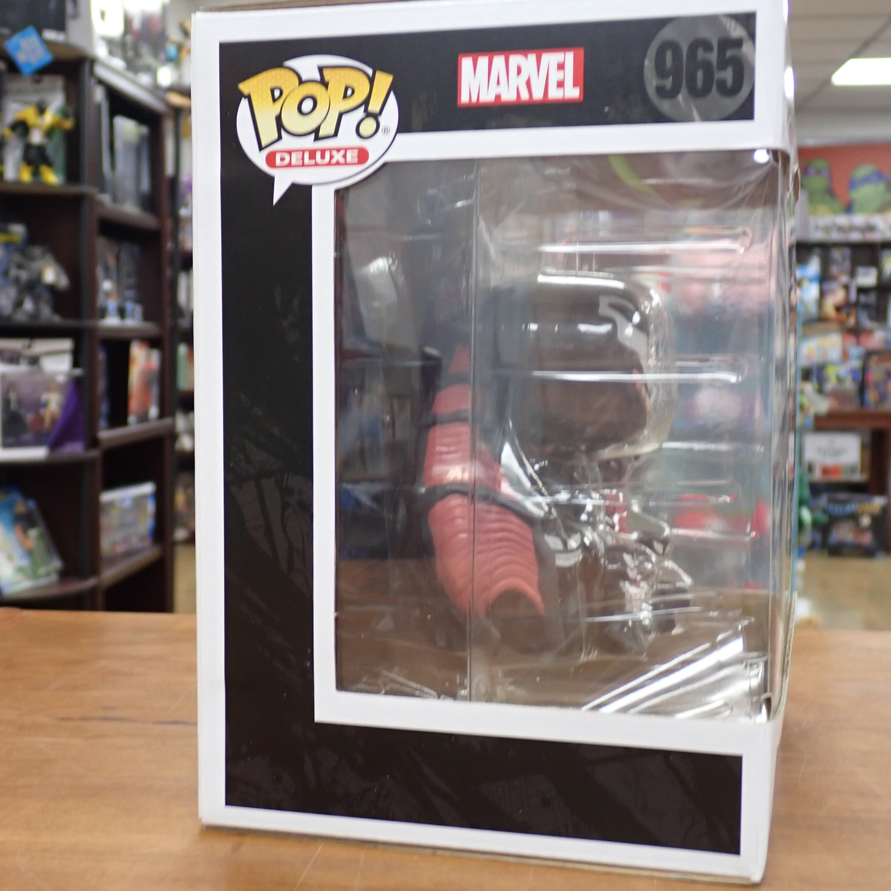 Venom on Throne - POP! #965