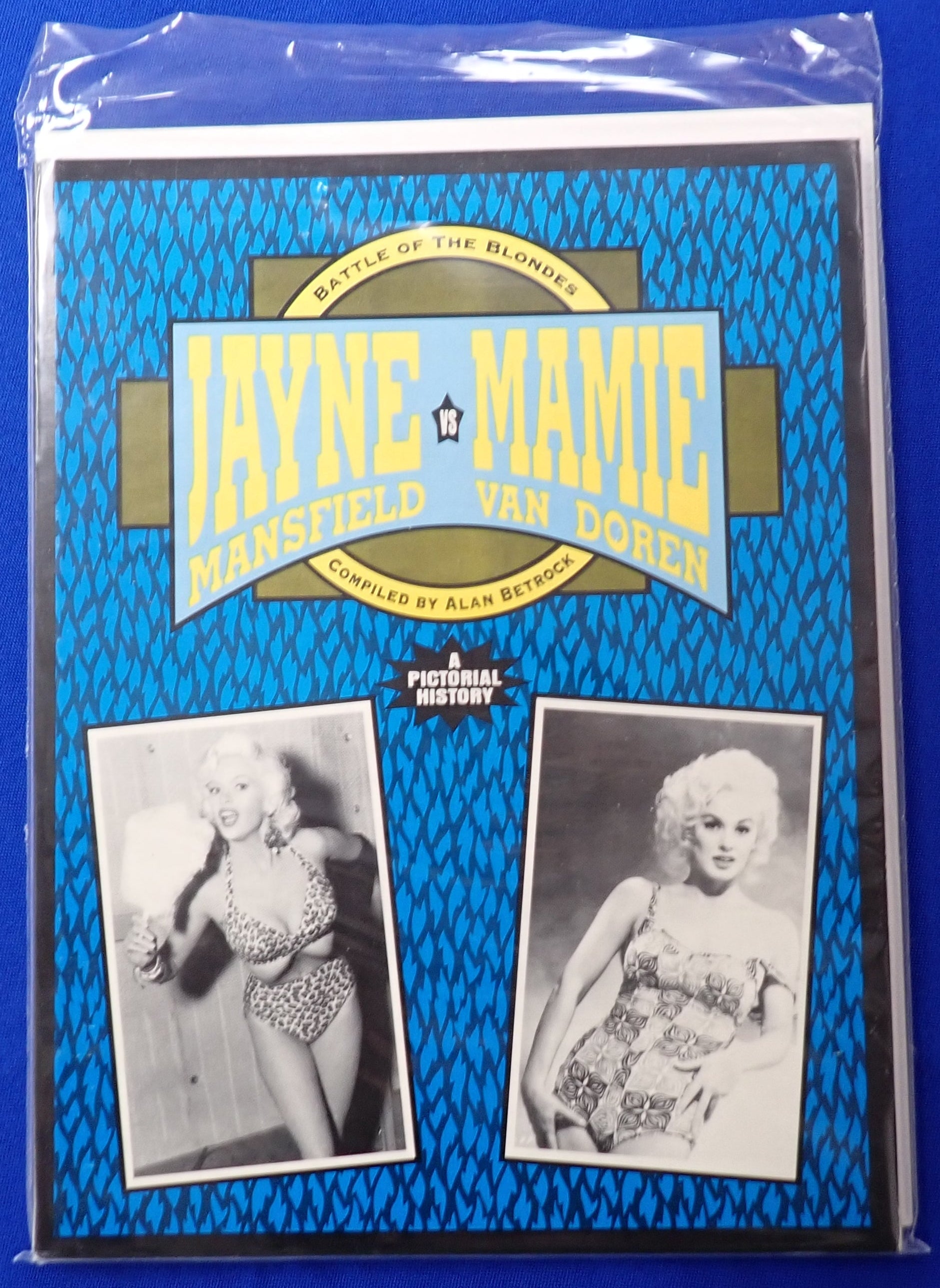Battle of the Blondes: Jayne Mansfield vs Mamie Van Doren Softcover (Pre-Owned)