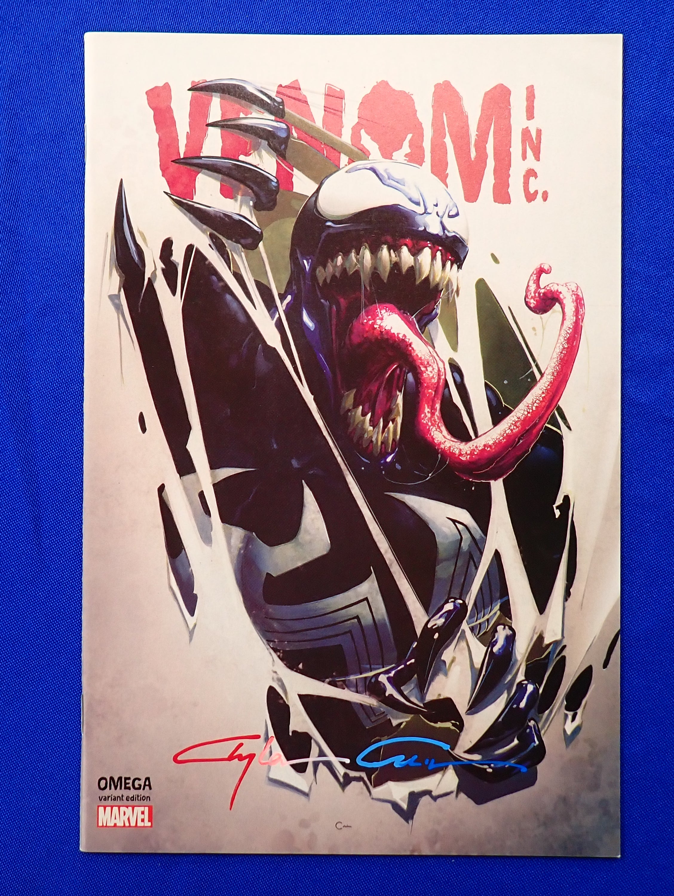 Venom Inc. Omega #1 (2018) - NM (9.0+) - SIGNED by Clayton Crain w/ COA