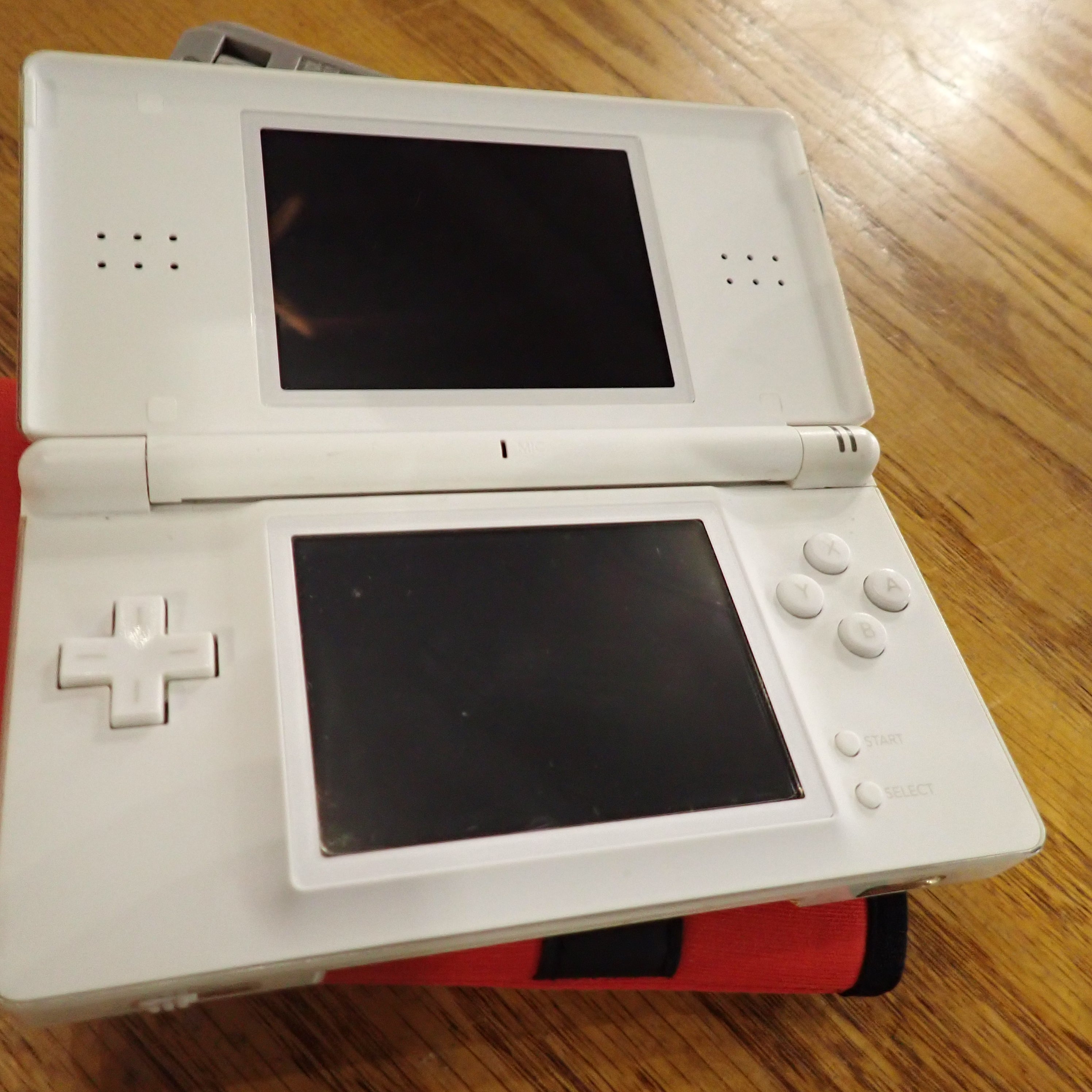 Nintendo DS Lite - White