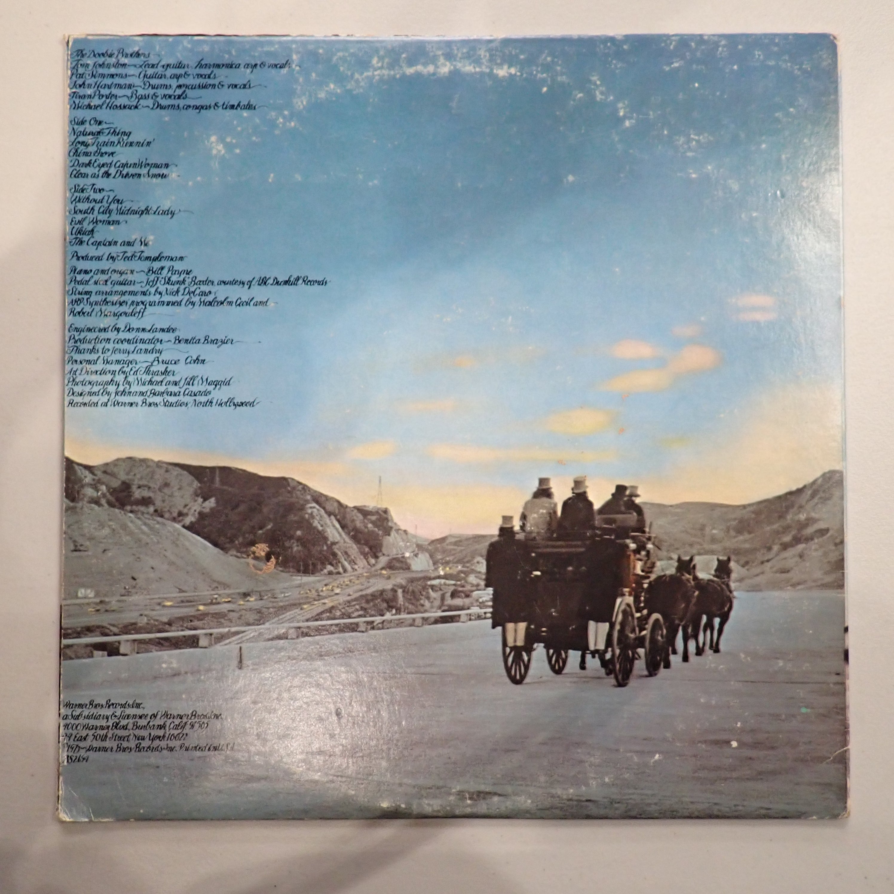 The Doobie Brothers – The Captain And Me