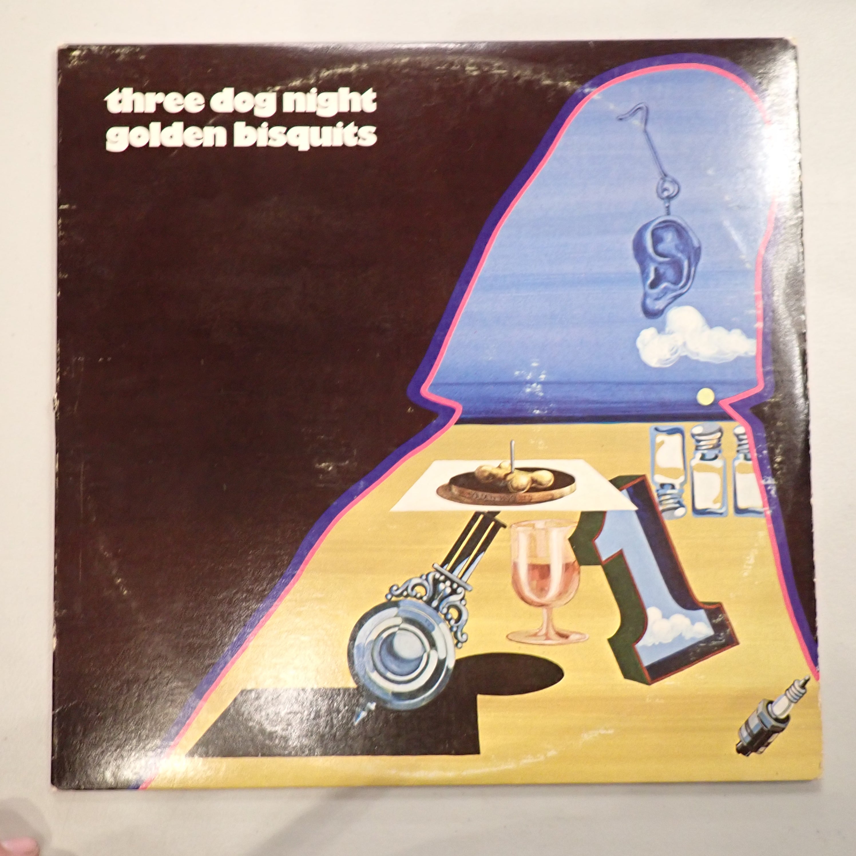 Three Dog Night - Golden Bisquits