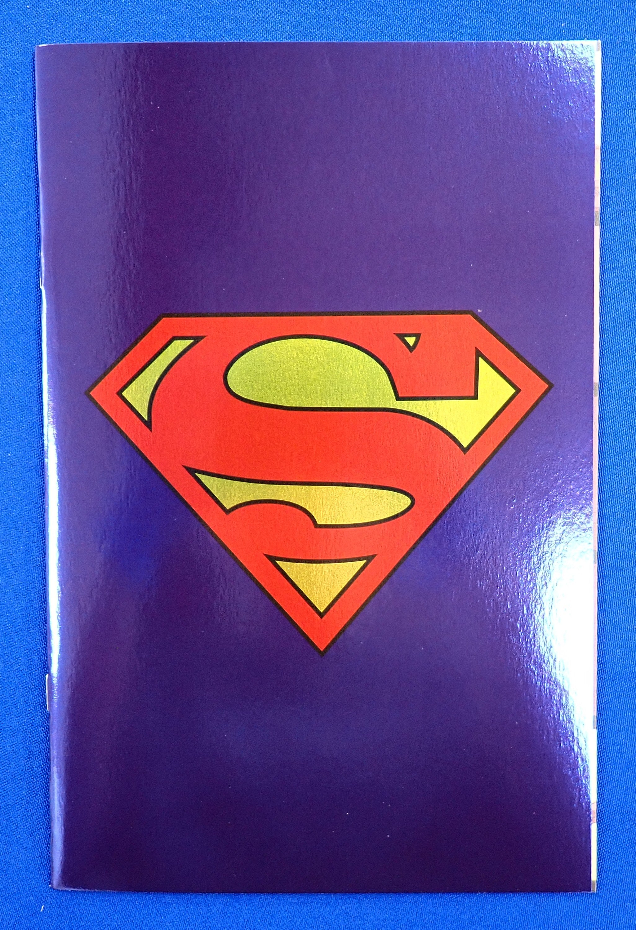 DC Logo Foil Cover Set (2023) - Var. Conditions