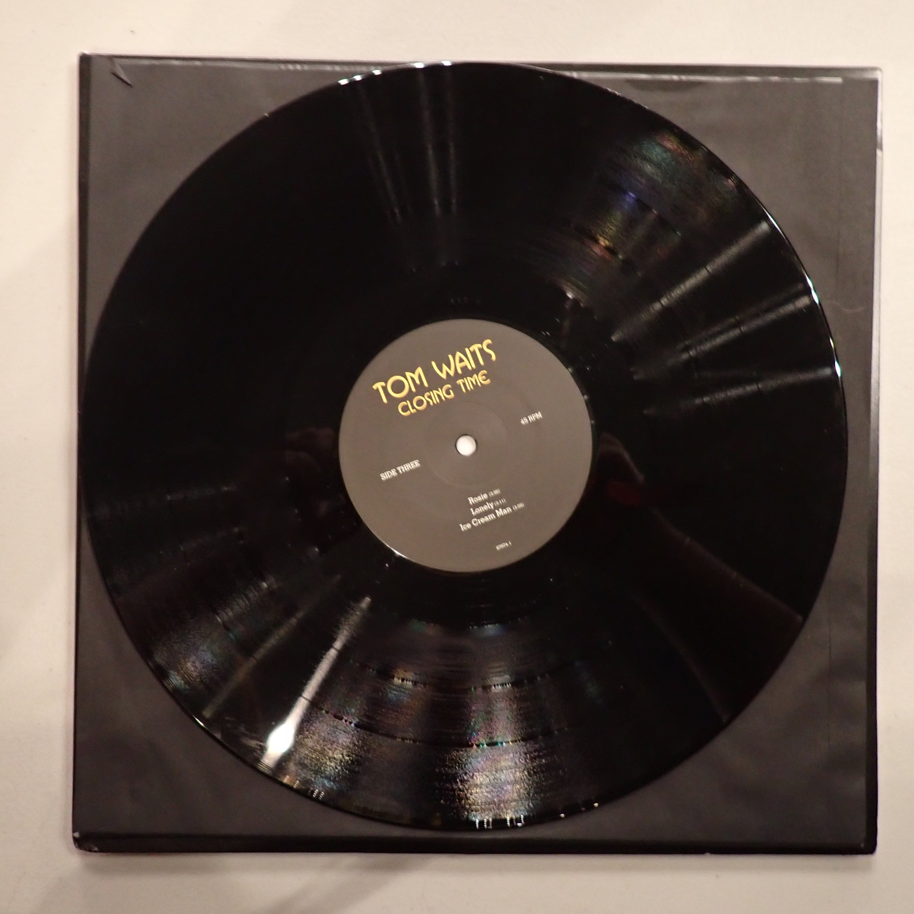 Tom Waits - Closing Time – Infinity Flux