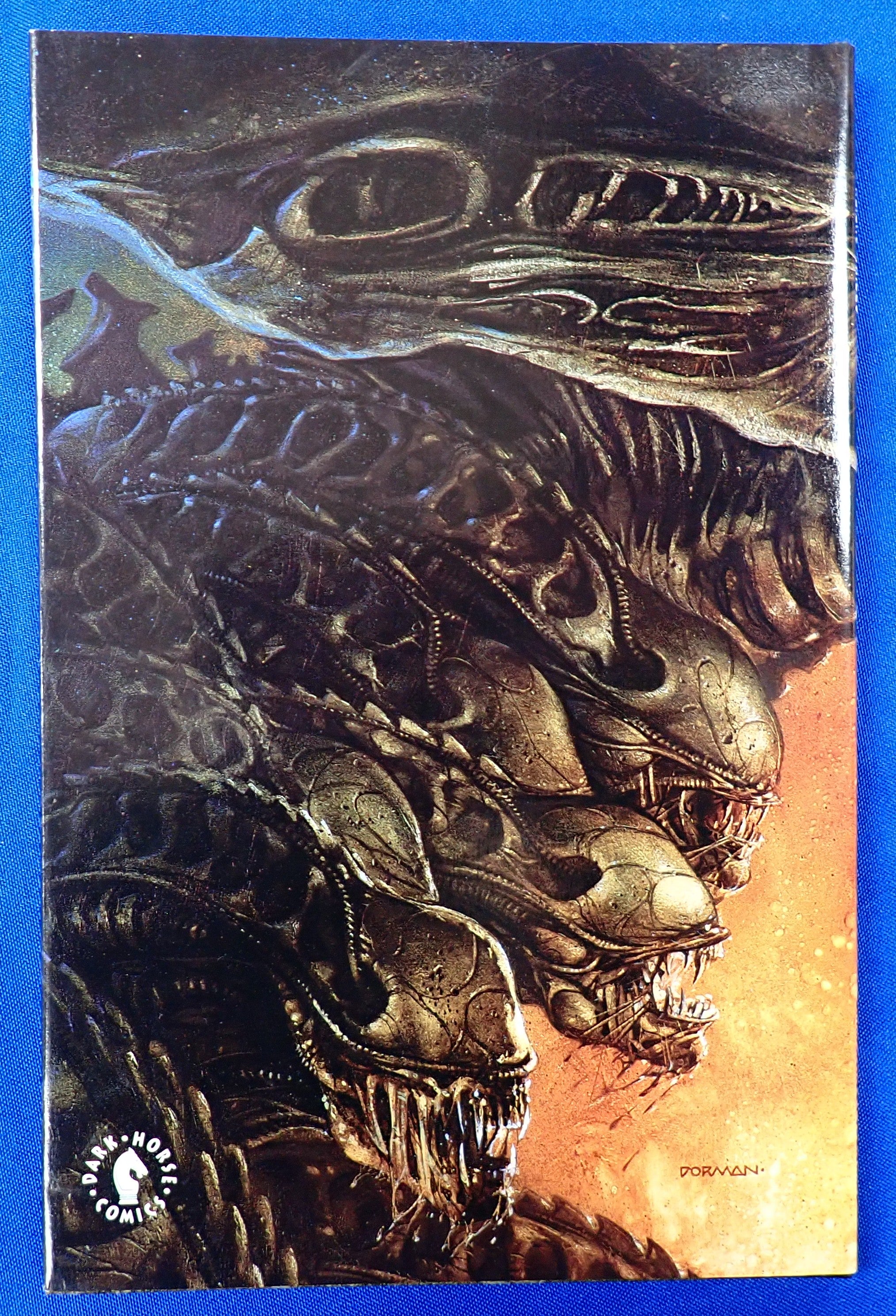 Aliens: Tribes - Hardcover (Pre-Owned)