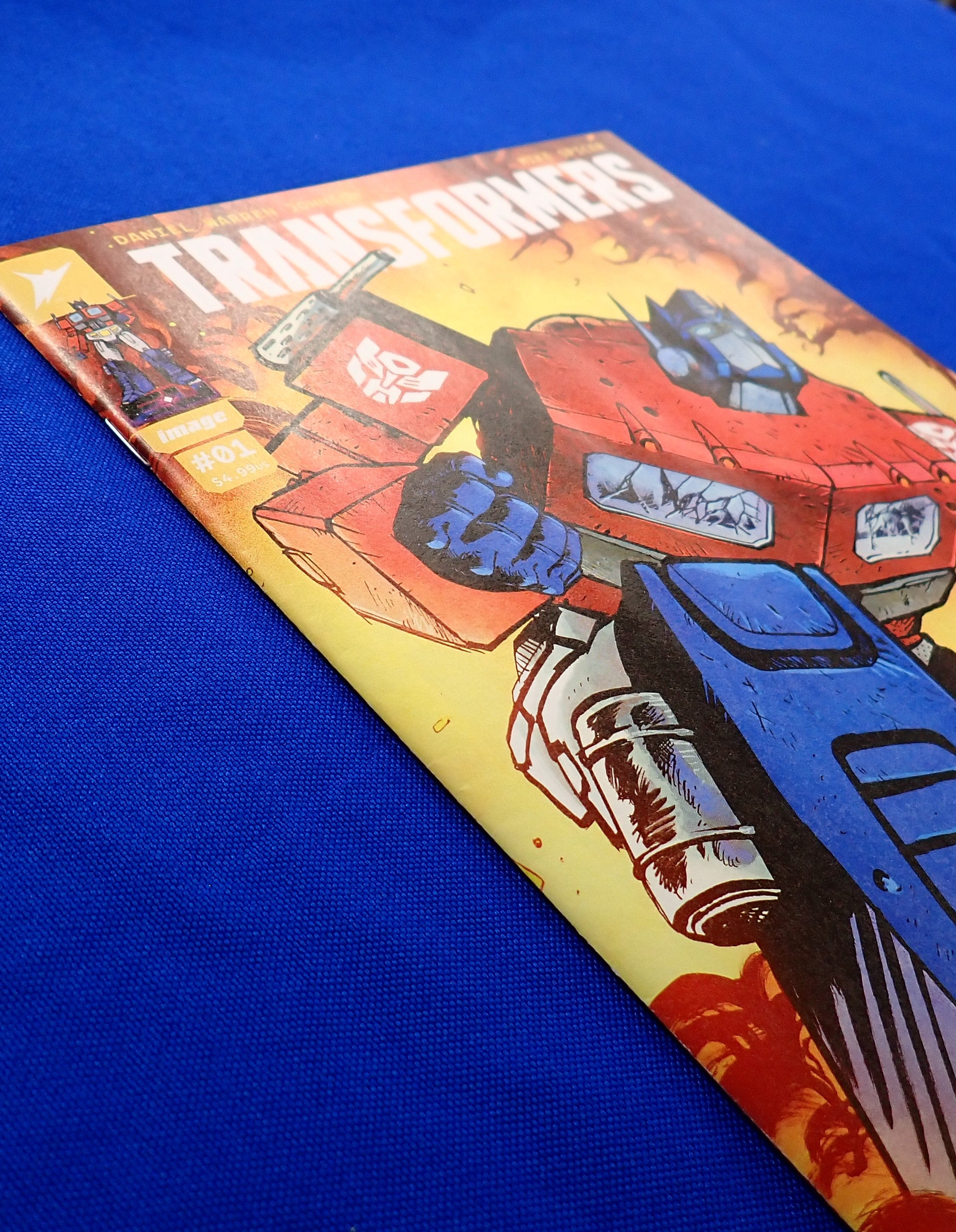 Transformers #1 (2023) - NM+ (9.2+) - Transformers IP Premiere for Image