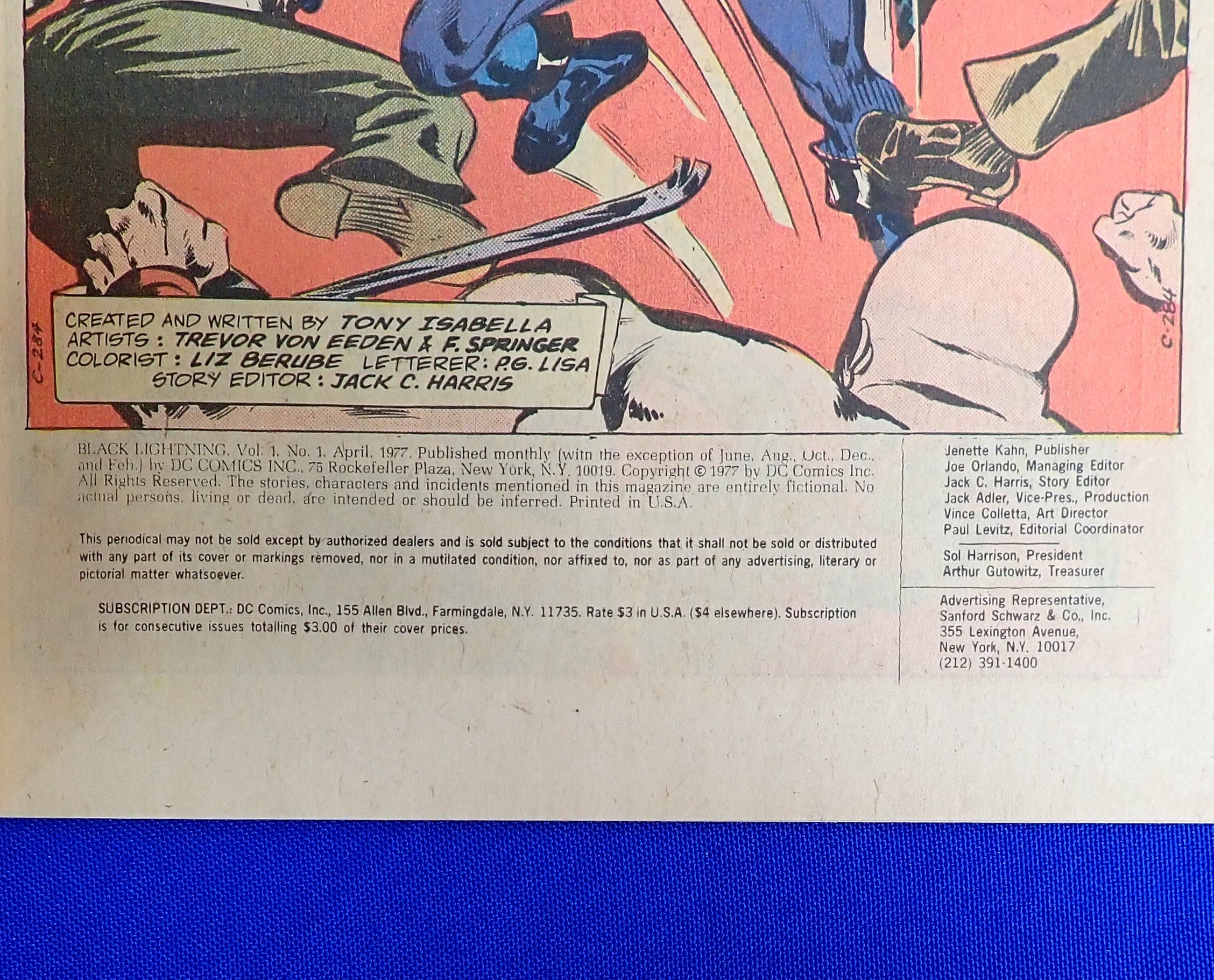Black Lightning #1 (1977) - VF+/NM (8.5-9.0) - 1st DC Black Led Solo Title