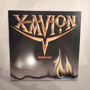 Xavion – Burnin' Hot