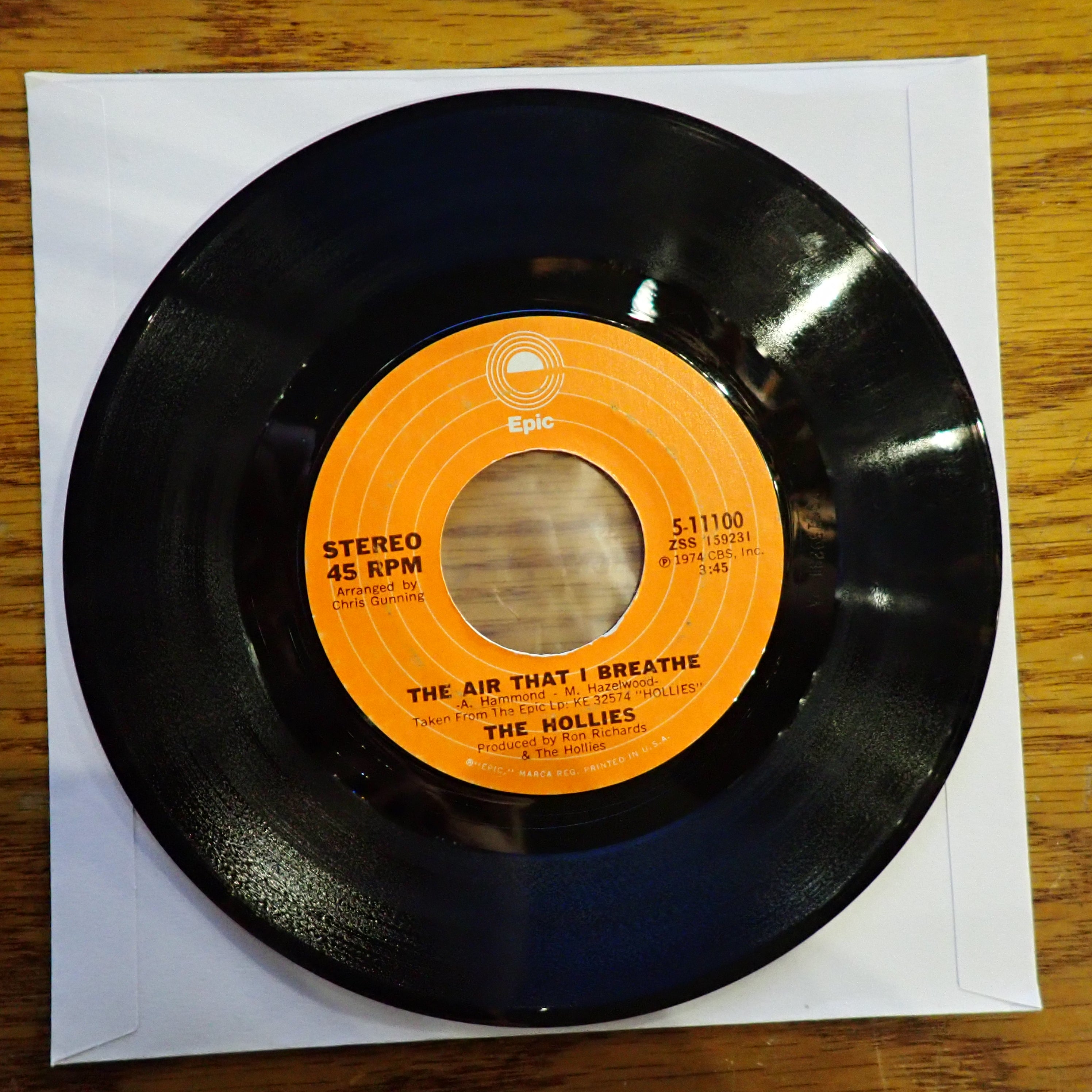 The Hollies - The Air That I Breathe/No More Riders