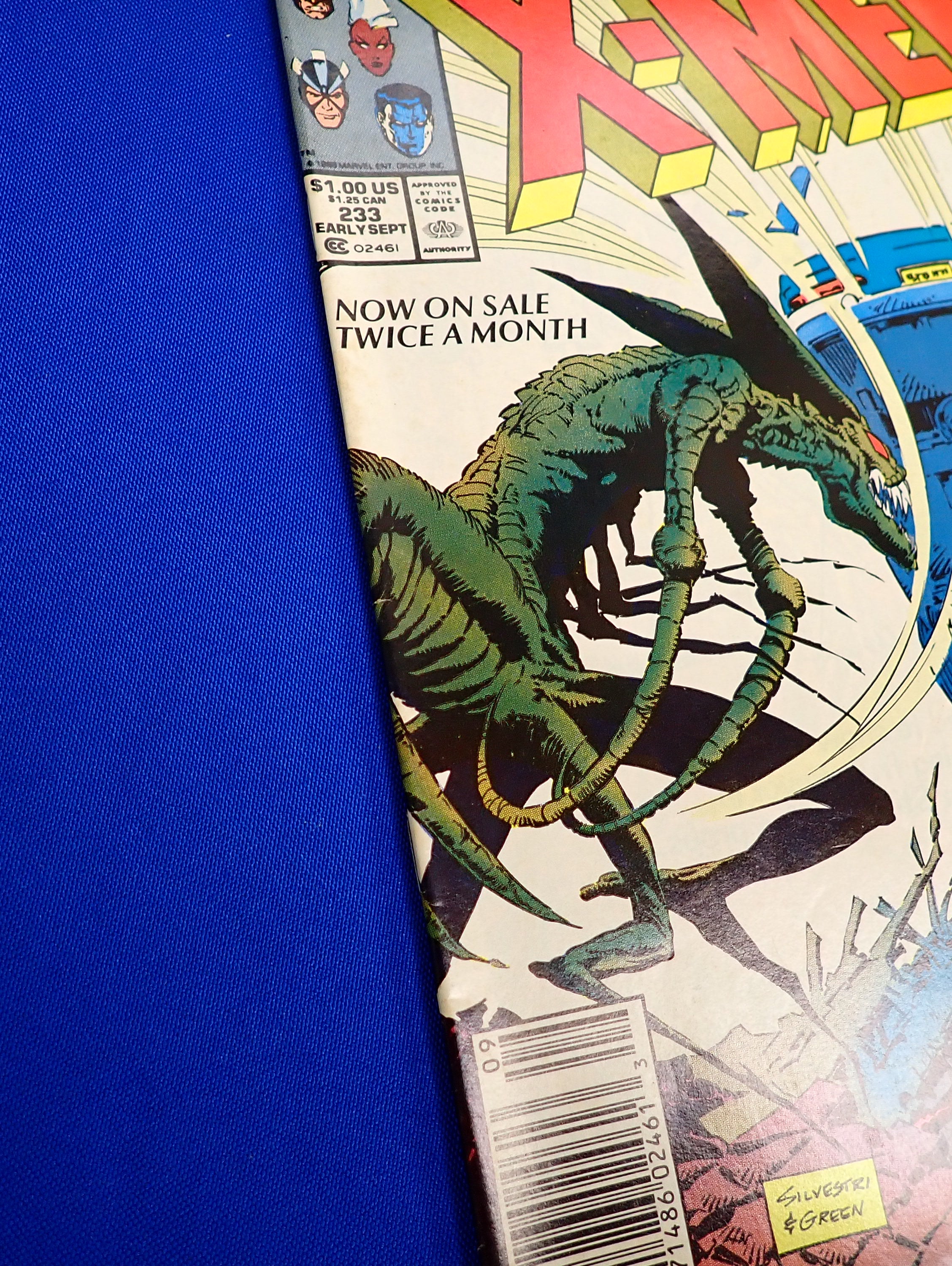 Uncanny X-Men #233 (1988) - VF- (7.5) - Mark Jeweler Variant