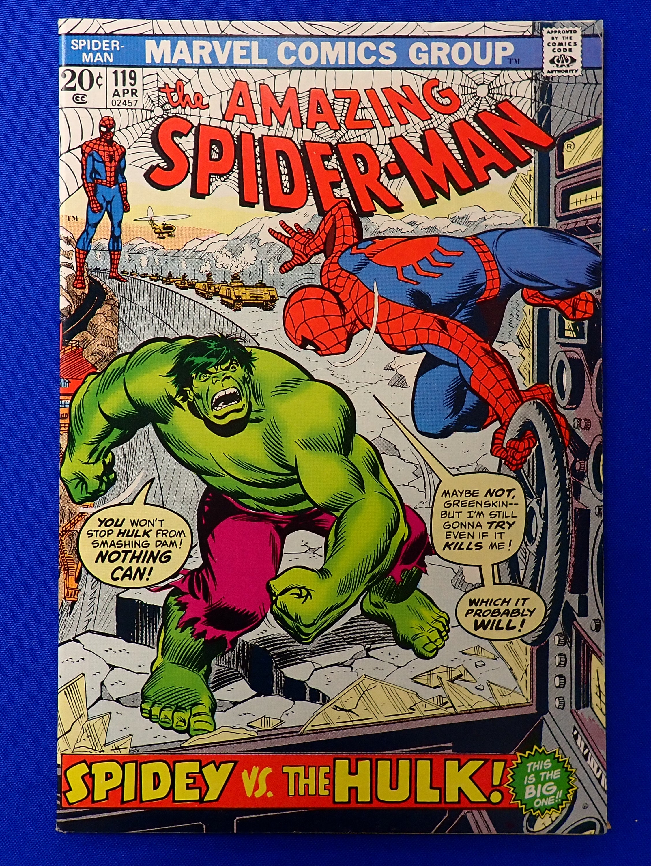 Amazing Spider-Man #119 (1973) - NM- (9.0) - Spider-Man v. Hulk pt.1