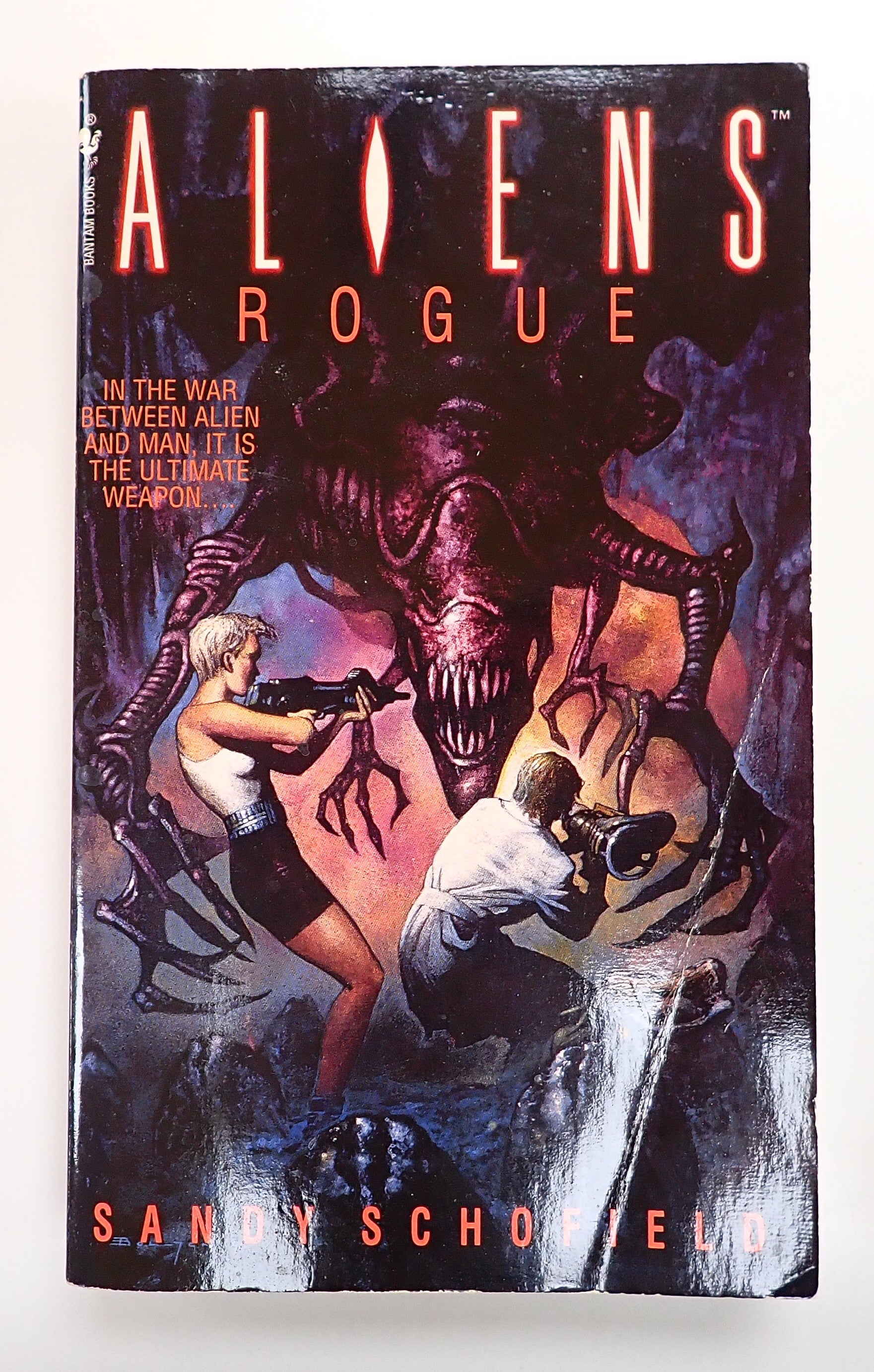 Aliens: Rogue (1995) - Pocket Novel [Pre-Owned]