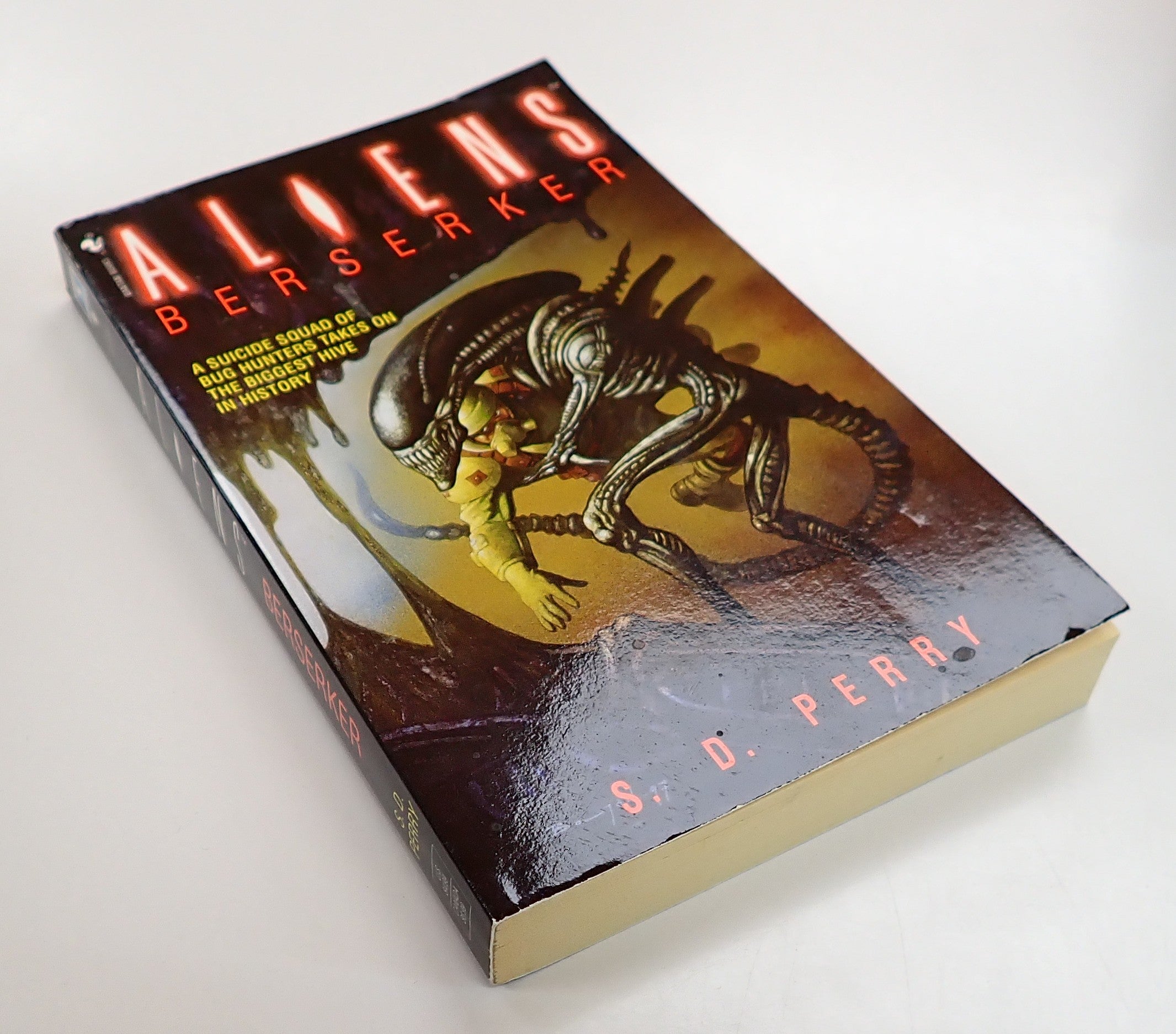Aliens: Berserker (1998) - Pocket Novel [Pre-Owned]