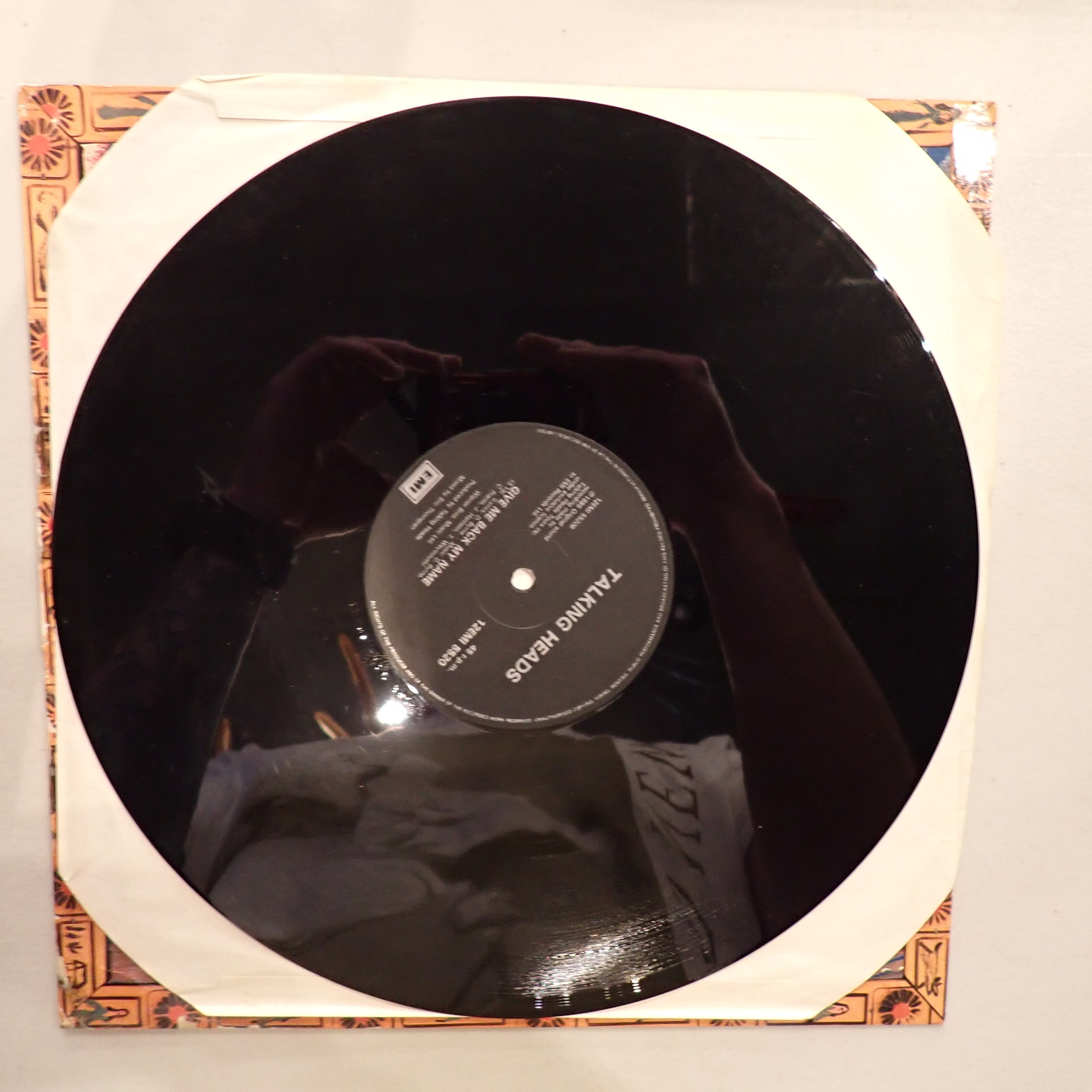 Talking Heads – The Lady Don't Mind