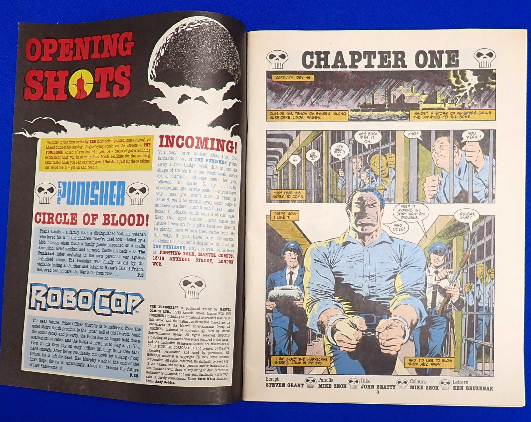 Punisher Magazine #1 (1989) - VF (8.0) - UK Ver. Includes Original Button