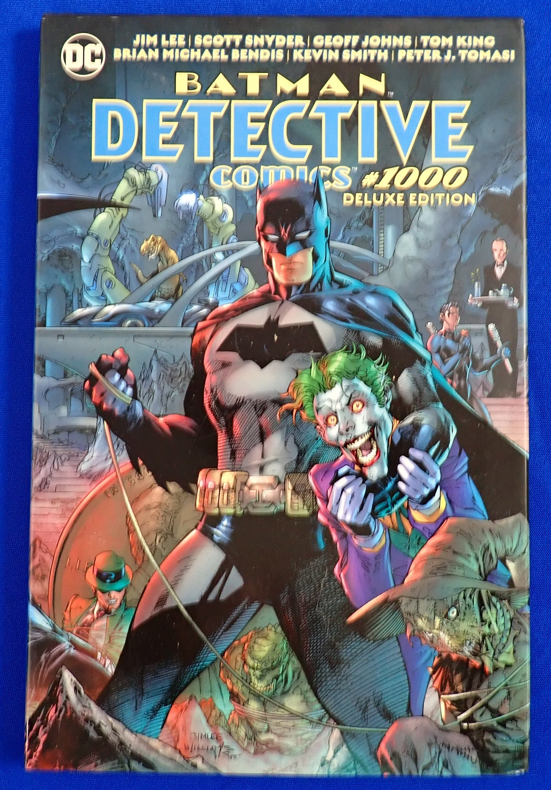 Batman Detective Comics #1000 Deluxe Edition (Pre-Owned)