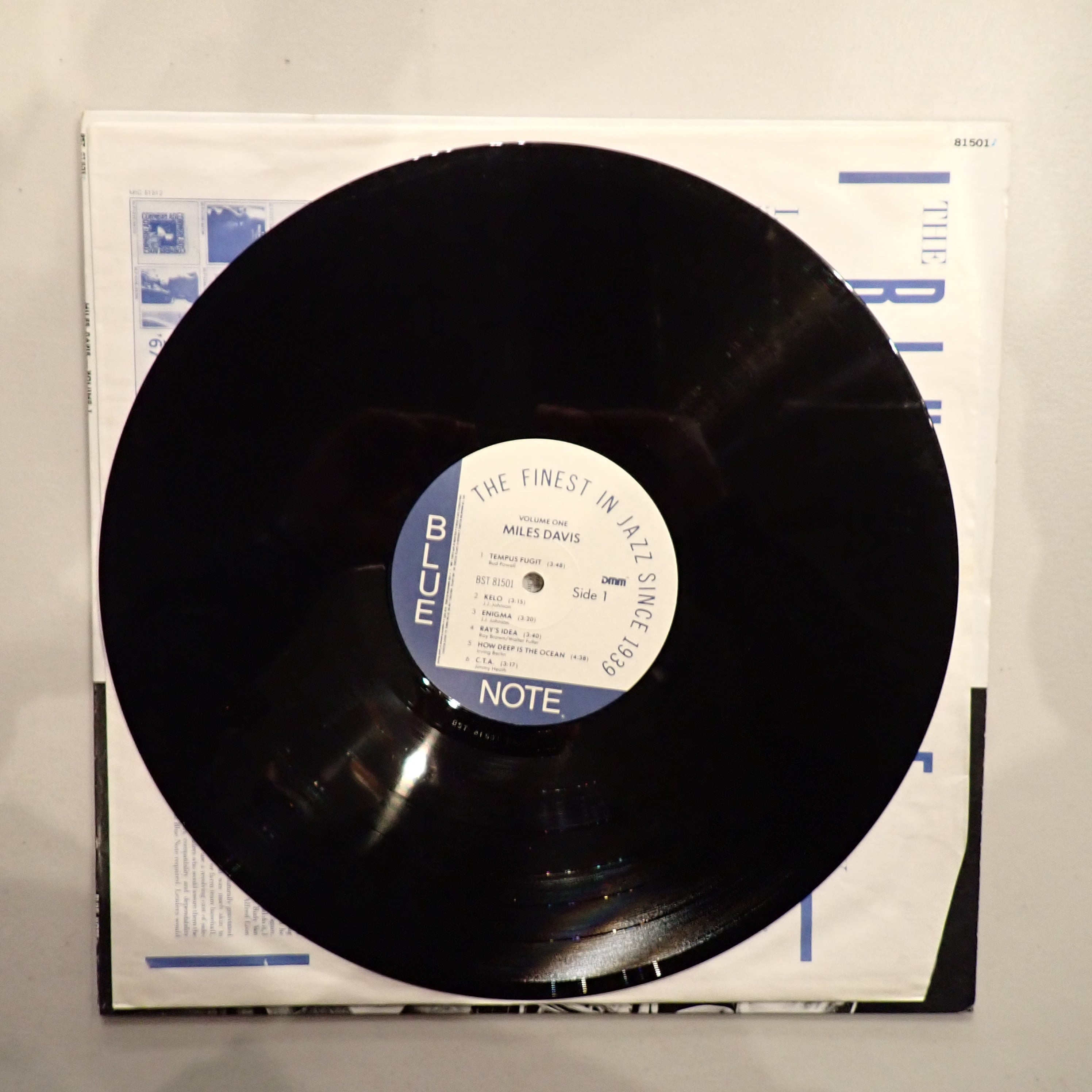 Miles Davis – Volume 1