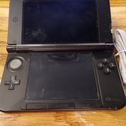 Nintendo 3DS XL - Super Mario Bros 2 Gold Edition