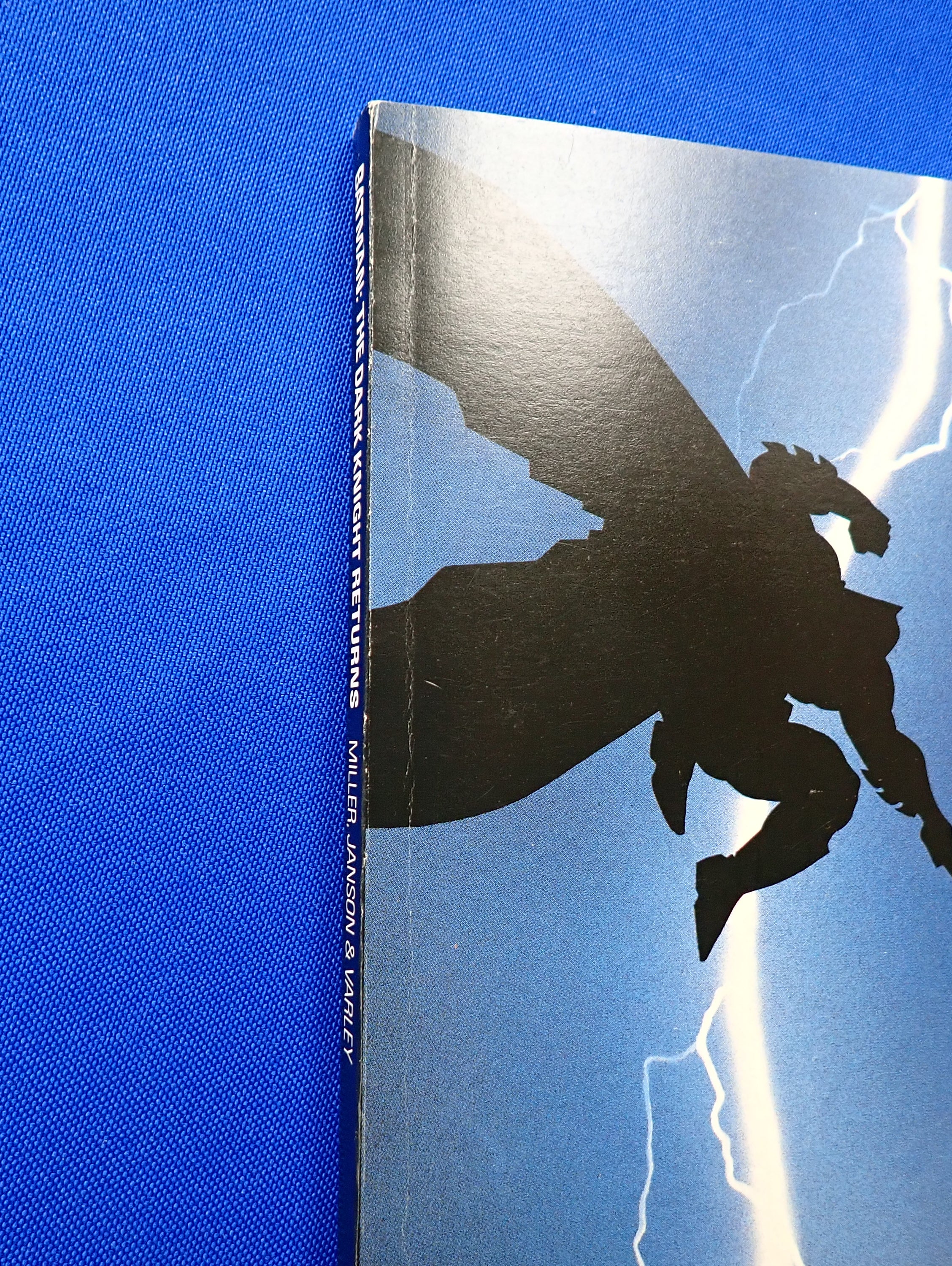 Batman: The Dark Knight Returns TPB (1986) - NM- (9.0) - 1st Printing