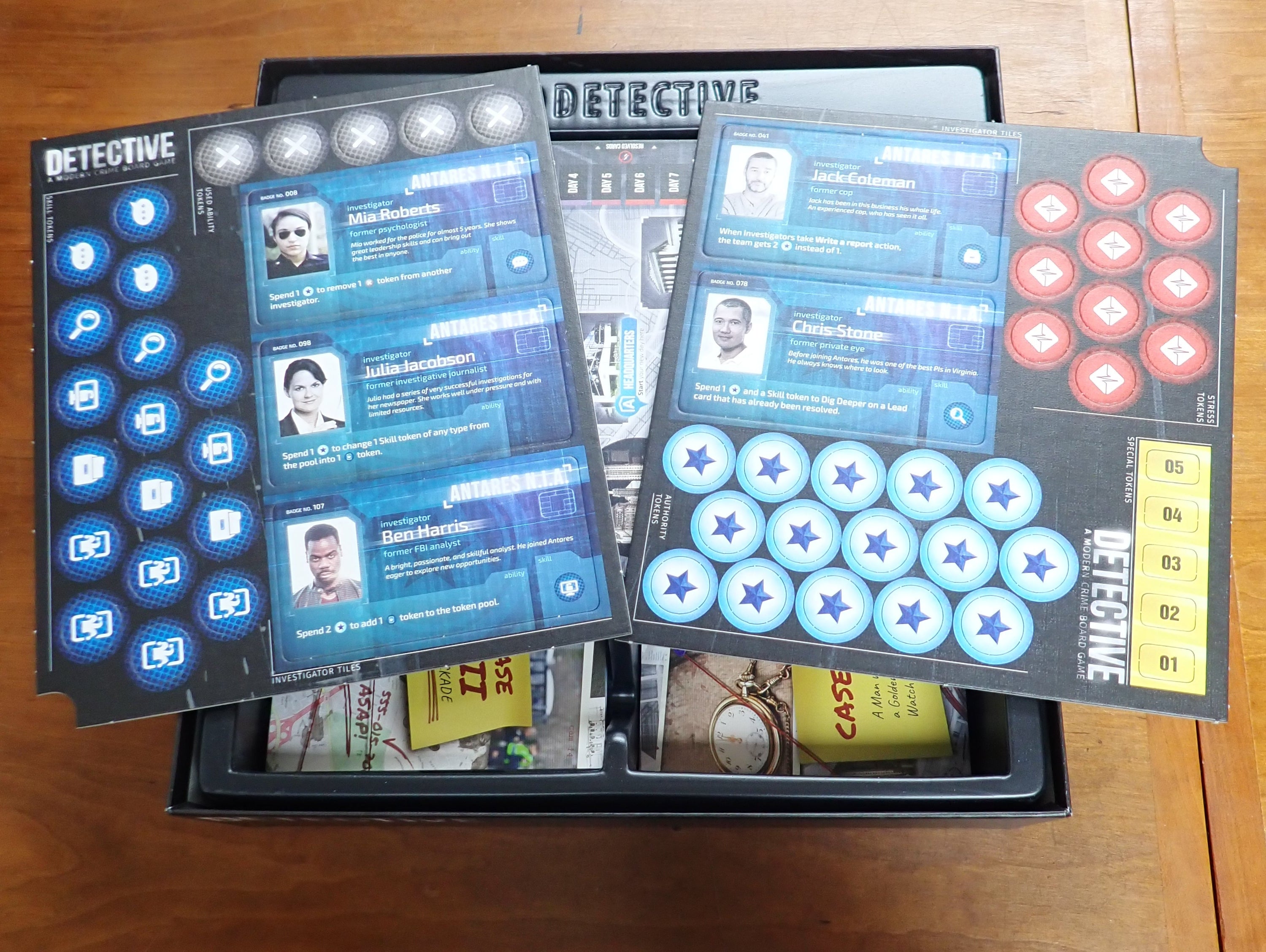 Detective: A Modern Crime Board Game (Used)