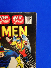 X-Men #39 (1967) - VG+/FN (4.5-5.0) - Debut of New Suits