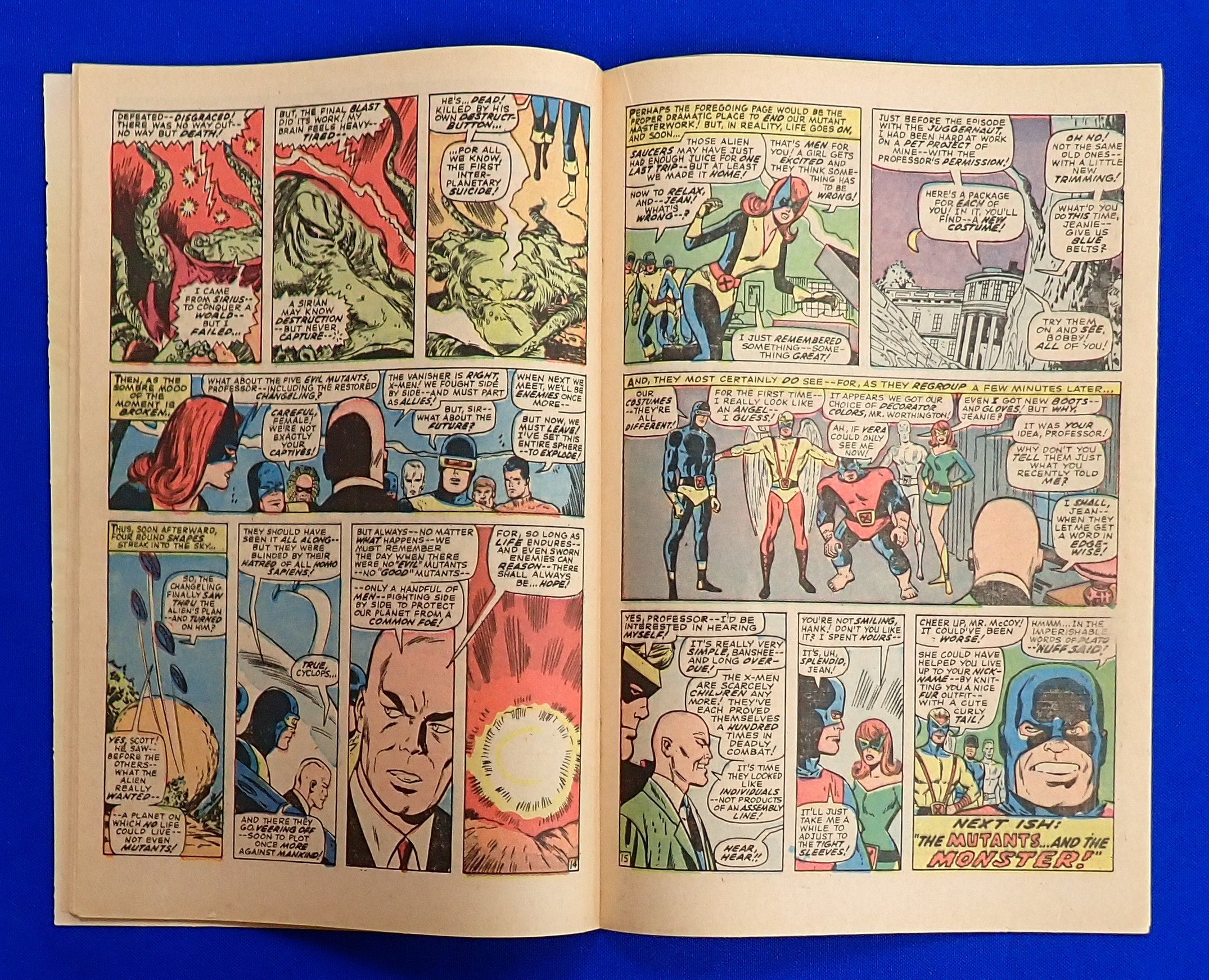 X-Men #39 (1967) - VG+/FN (4.5-5.0) - Debut of New Suits