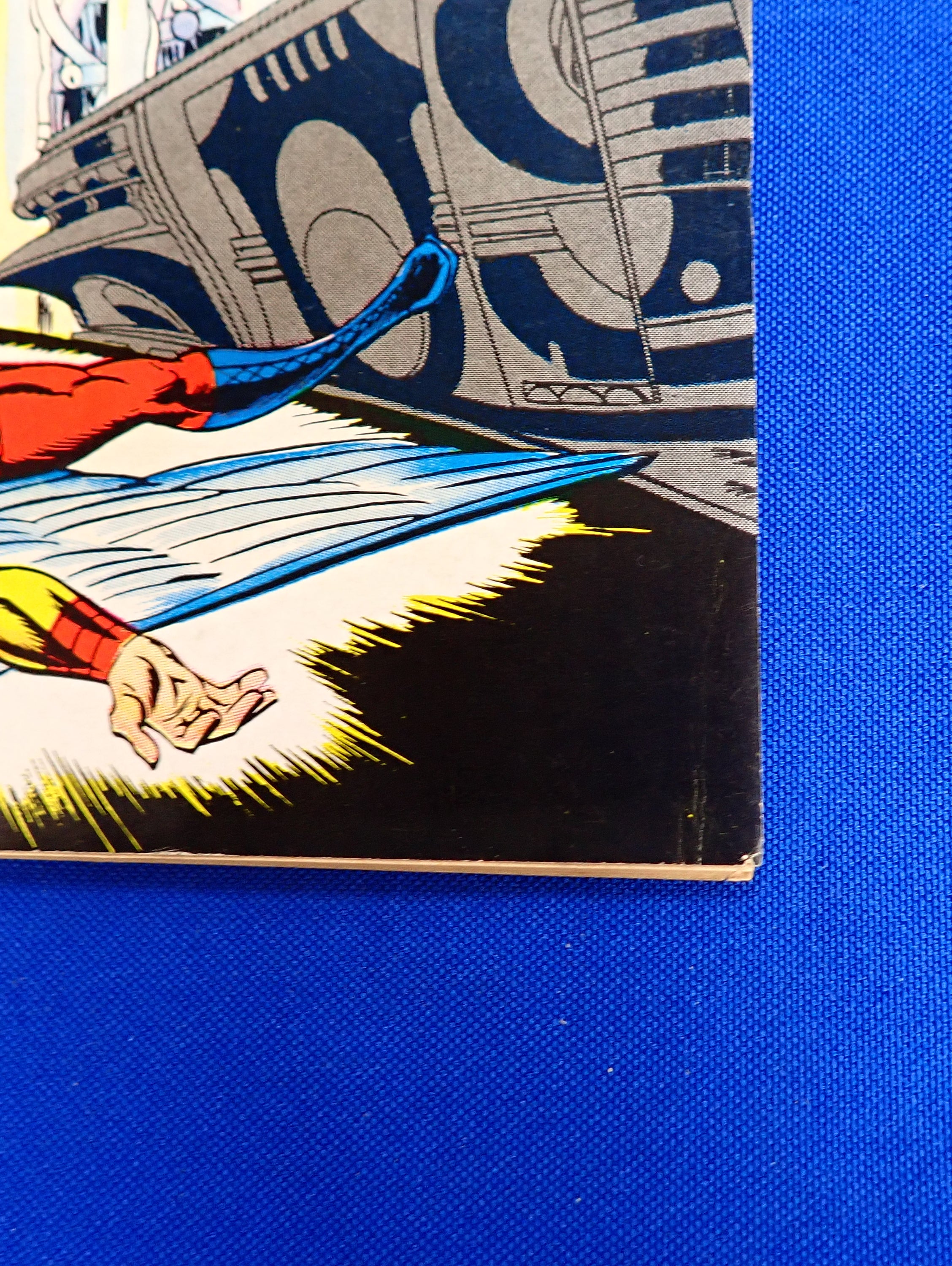 X-Men #44 (1968) - FN/FN+ (6.0-6.5) - 1st Silver Age App. Red Raven
