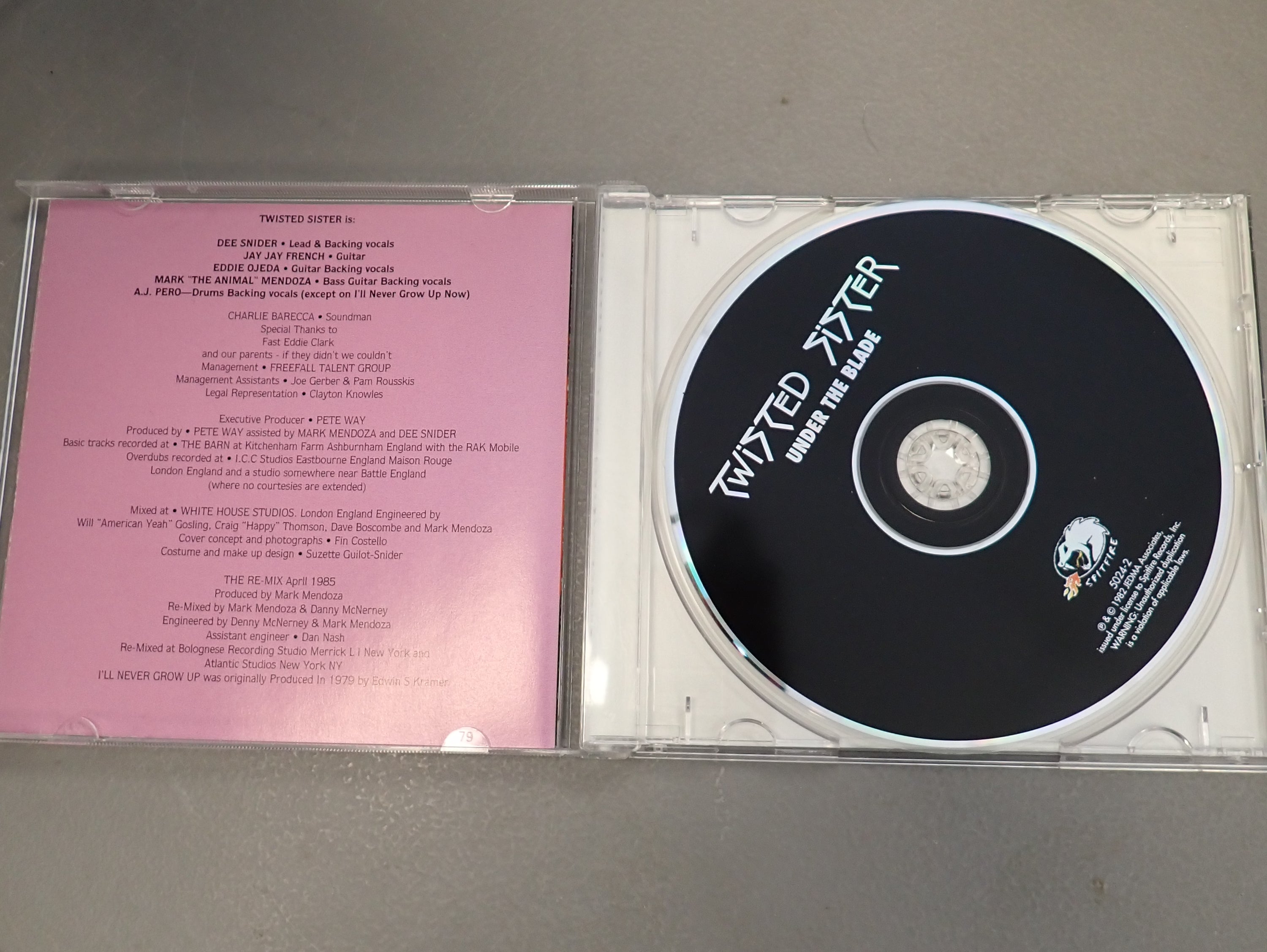 Twister Sister - Under the Blade CD