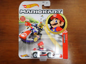 Hot Wheels: Mario Kart - Mario (P-Wing)