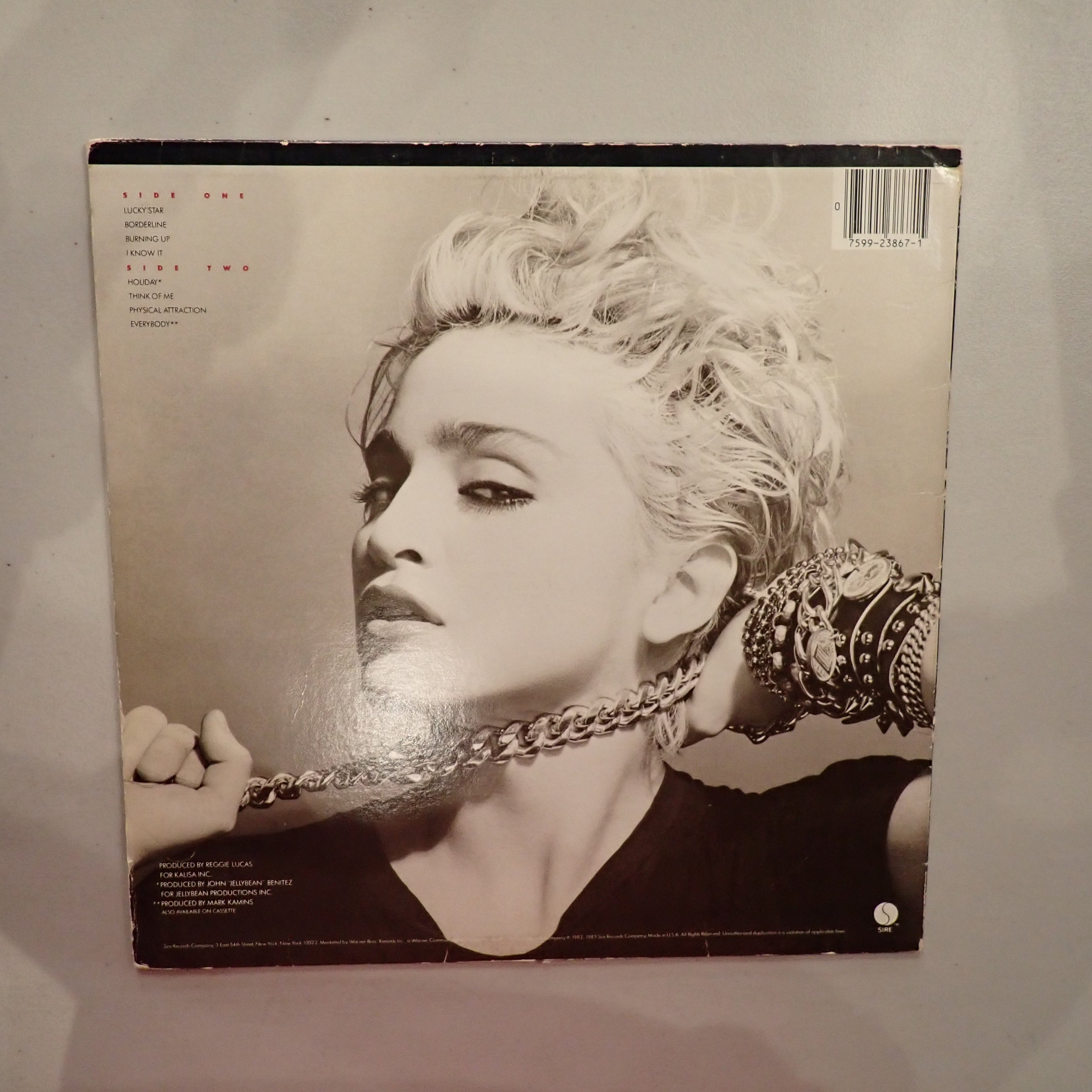 Madonna – Madonna