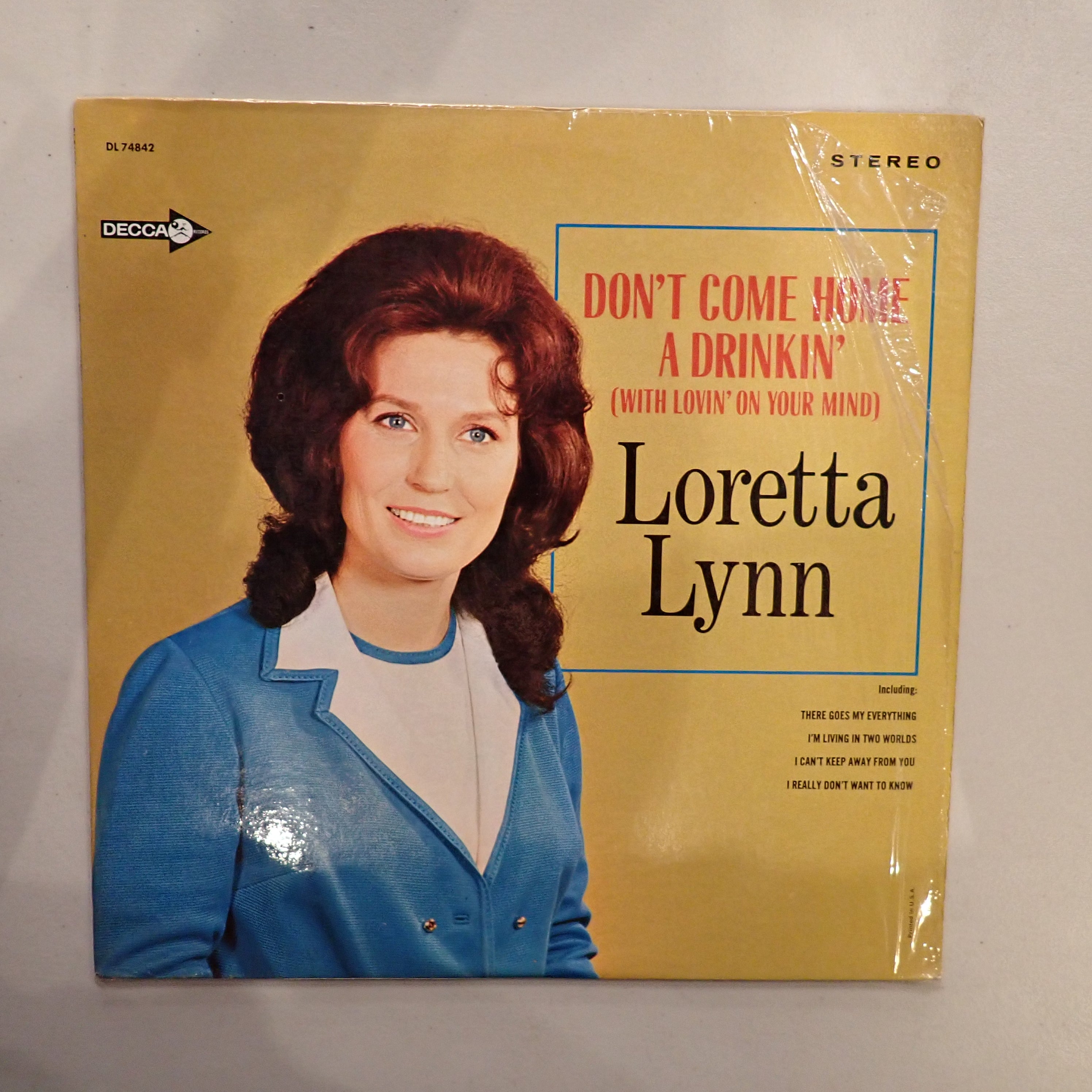 Loretta Lynn – Don't Come Home A Drinkin' (With Lovin' On Your Mind)