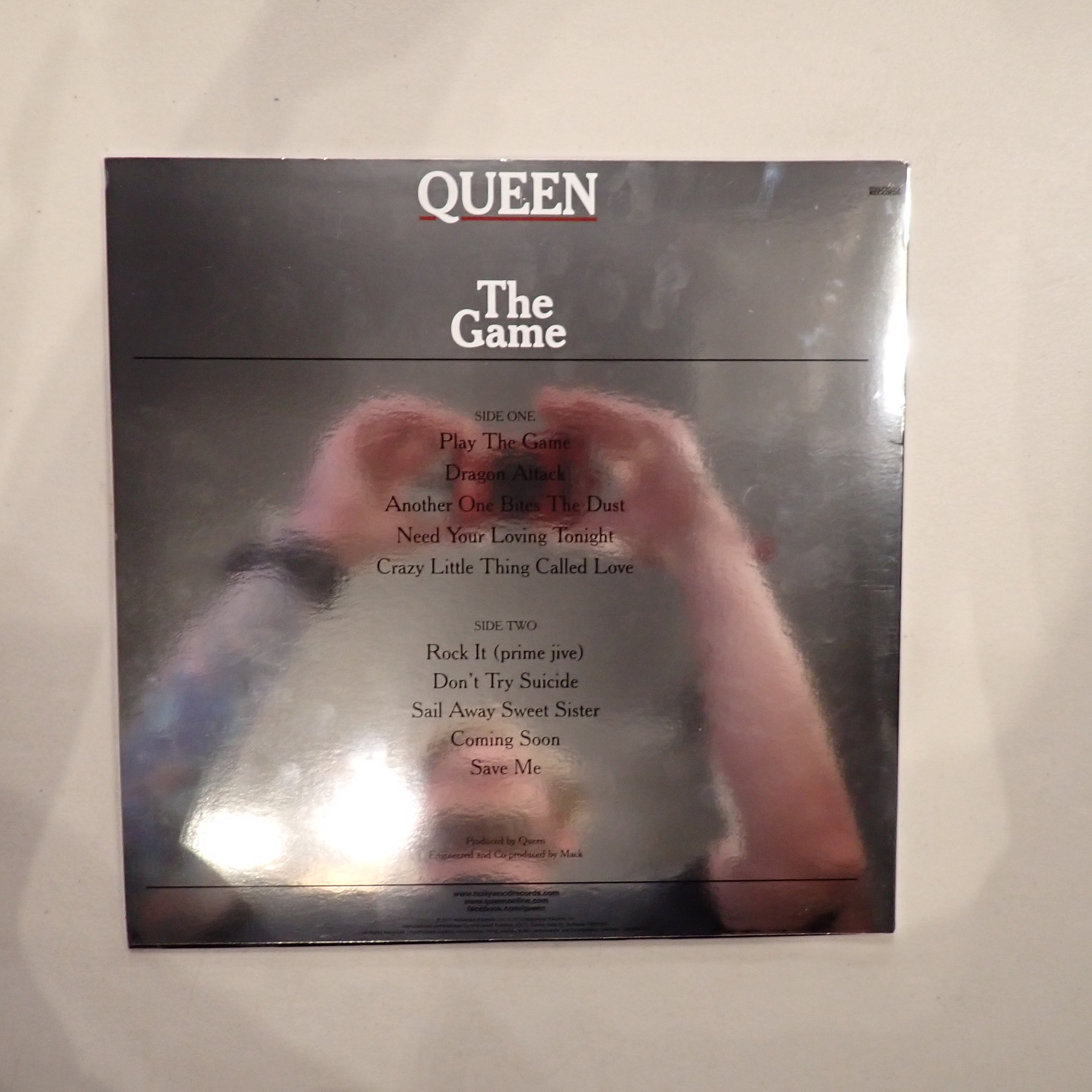 Queen – The Game