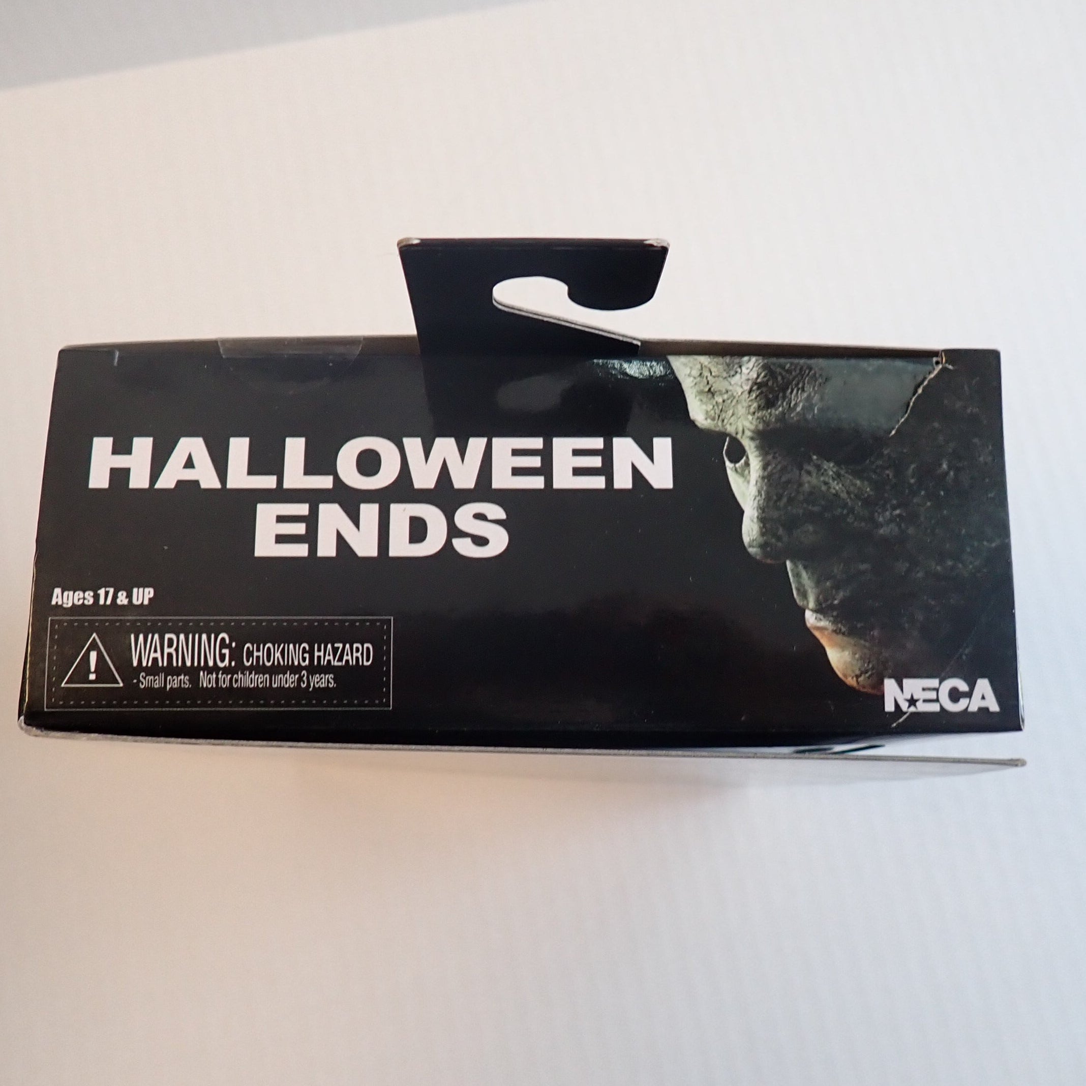 Halloween Ends Ultimate Michael Myers Figure [Pre-Owned]