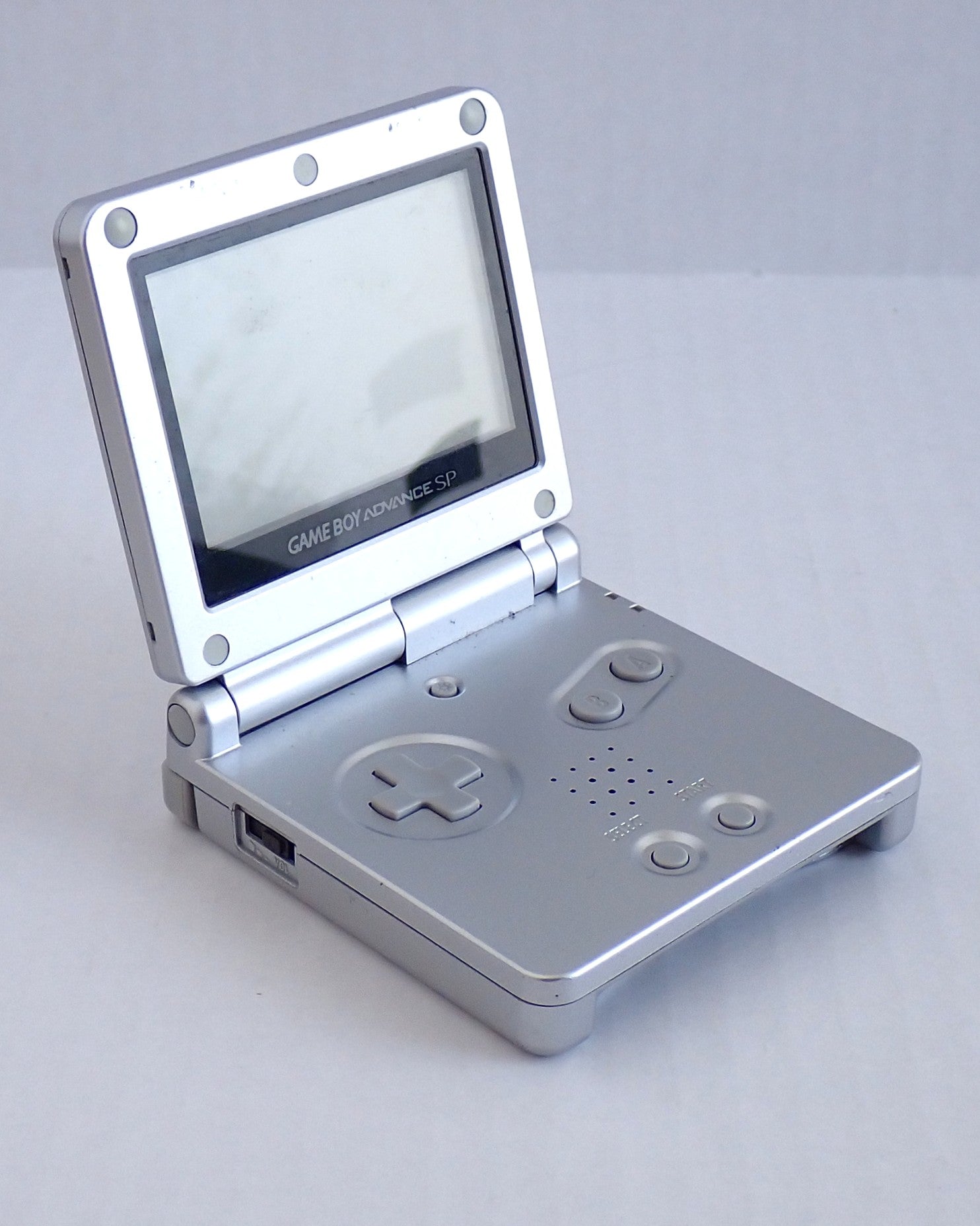 Game Boy Advance SP - Silver