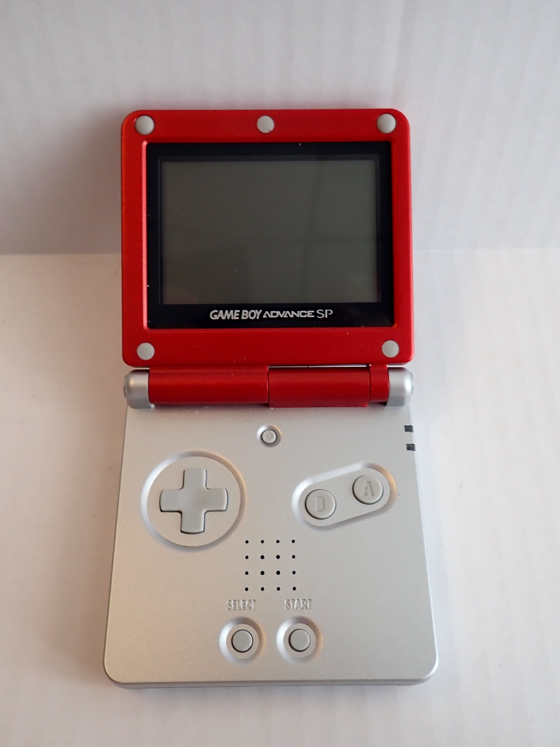 Game Boy Advance SP (001 model) - Red (Pre-owned)
