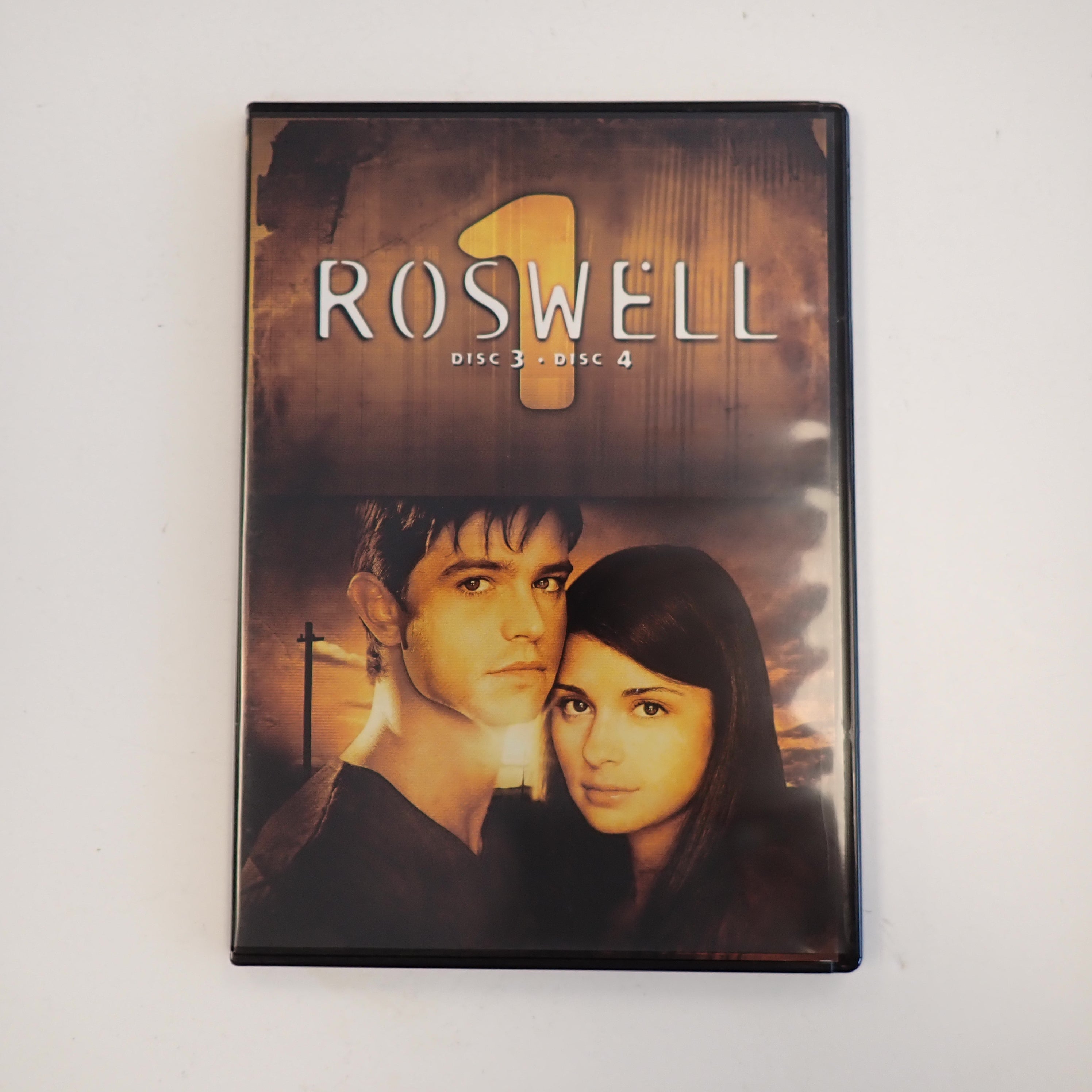 Roswell Season 1 - DVD – Infinity Flux