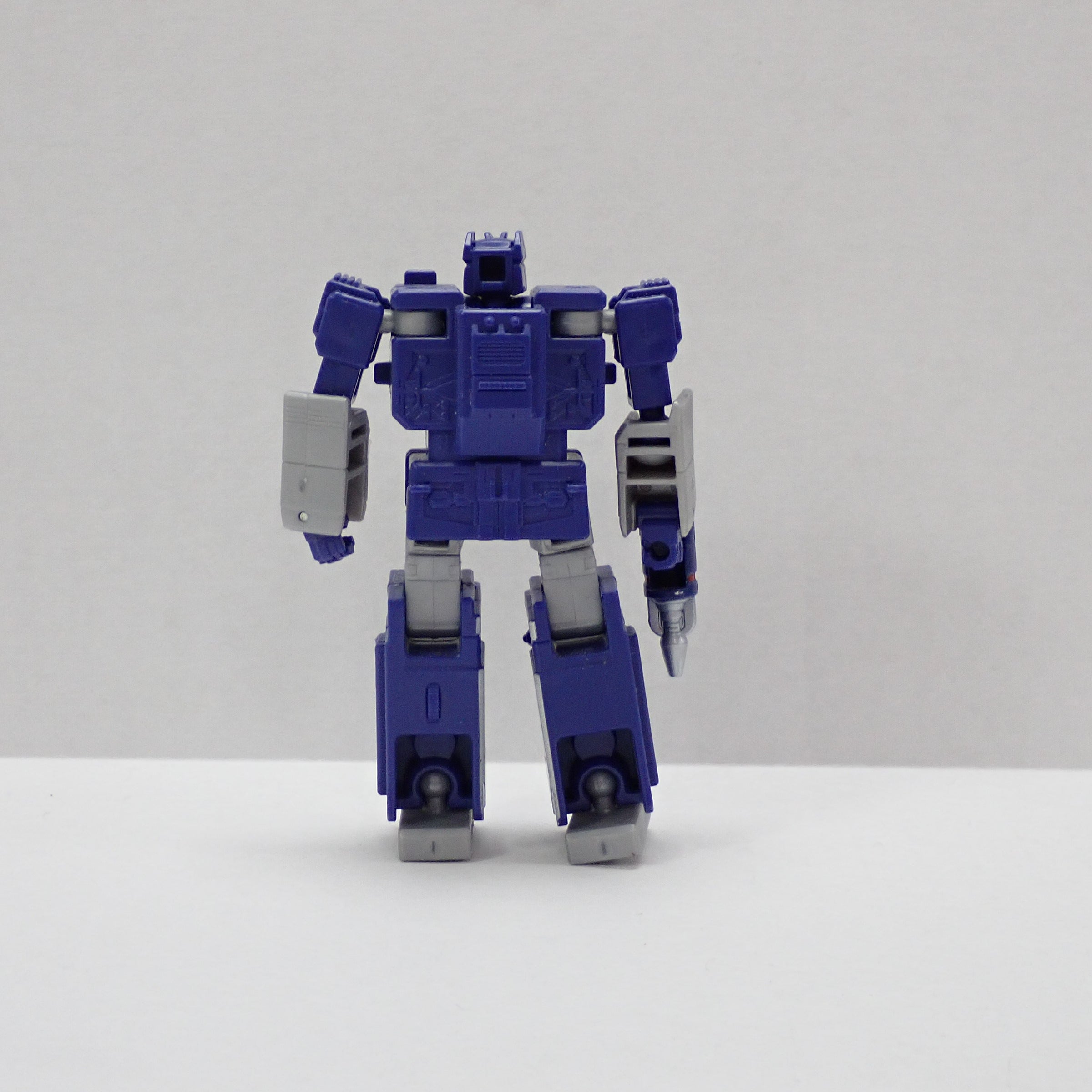 Soundwave (Core Class) - Transformers Generations [Pre-Owned]