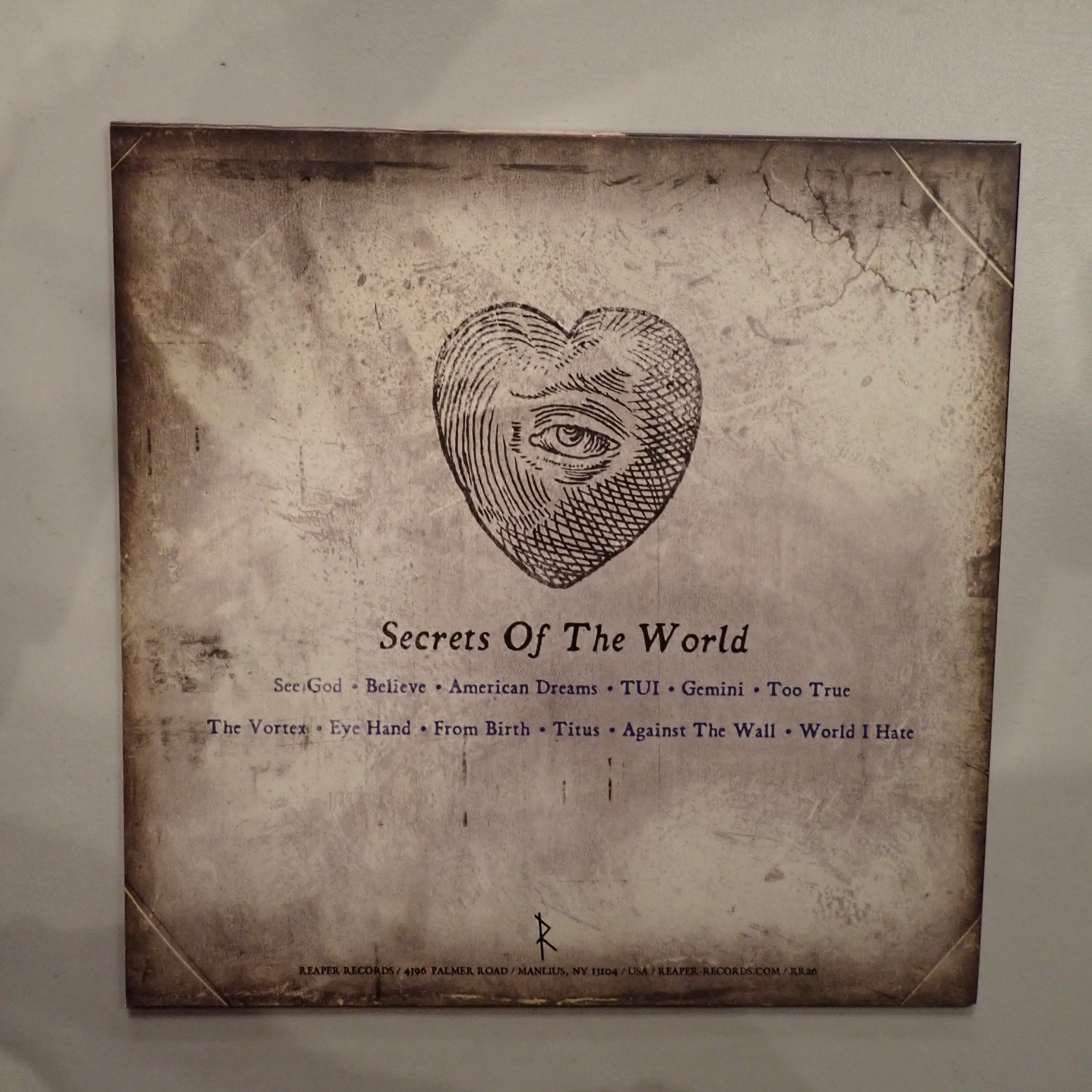 Trapped Under Ice – Secrets Of The World