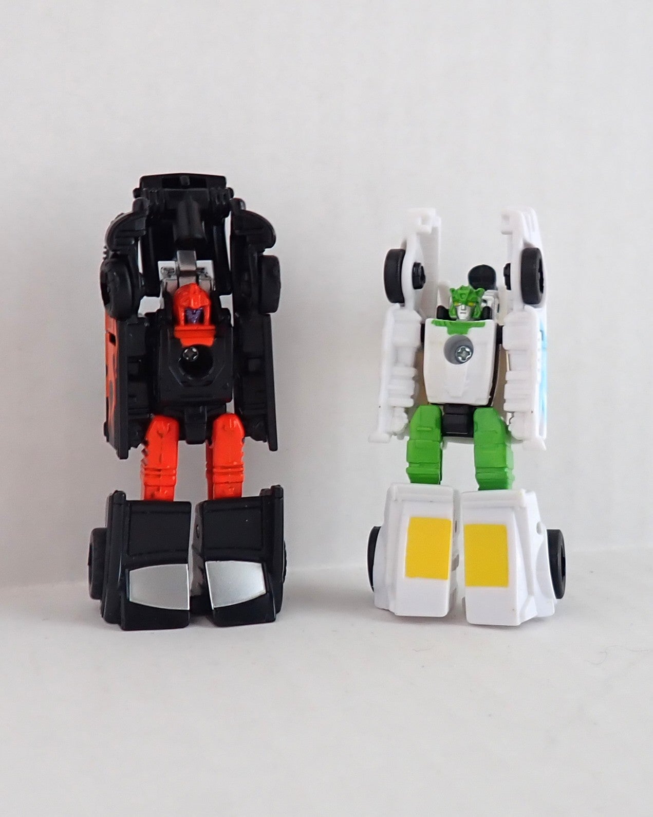 Trip-Up & Daddy-O - Transformers War for Cybertron Earthrise [Pre-Owned]