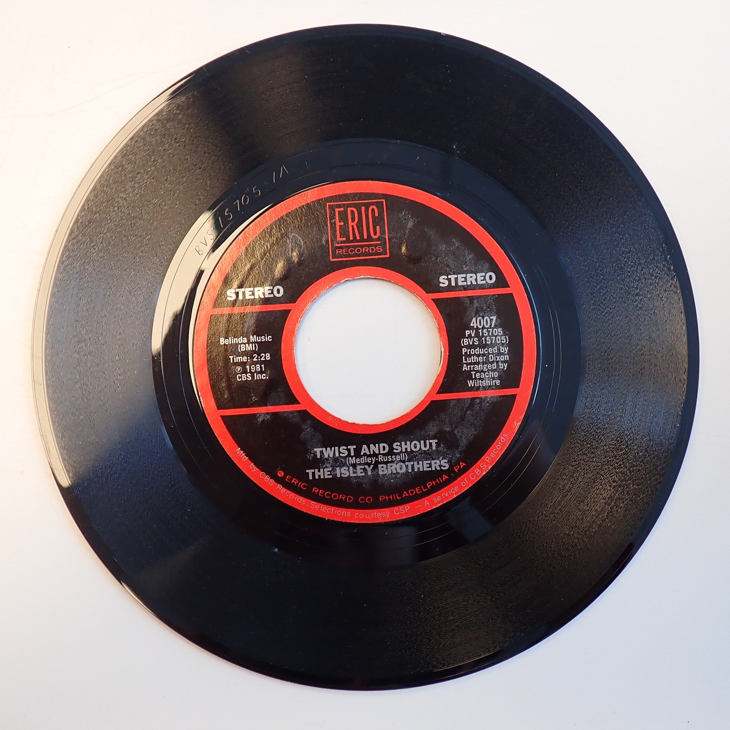 Kingsmen / The Isley Brothers – Louie, Louie / Twist And Shout (Loose) - Vinyl