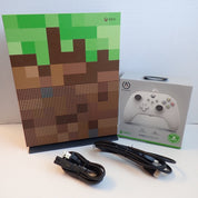 Xbox One S Console/System - Minecraft