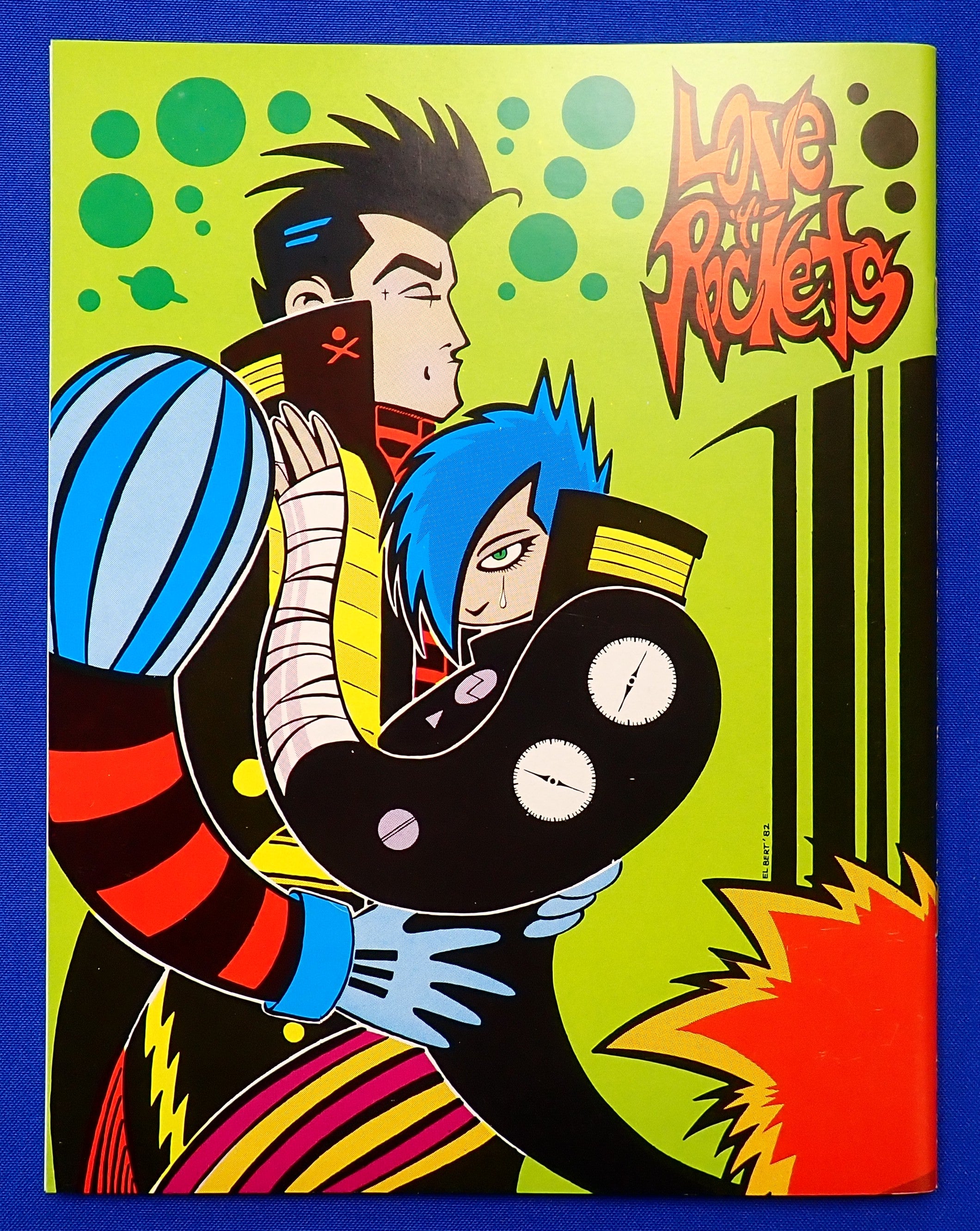 Love and Rockets #1 (1982) - NM+ (9.2+) - 1st Print [Pre-Owned]